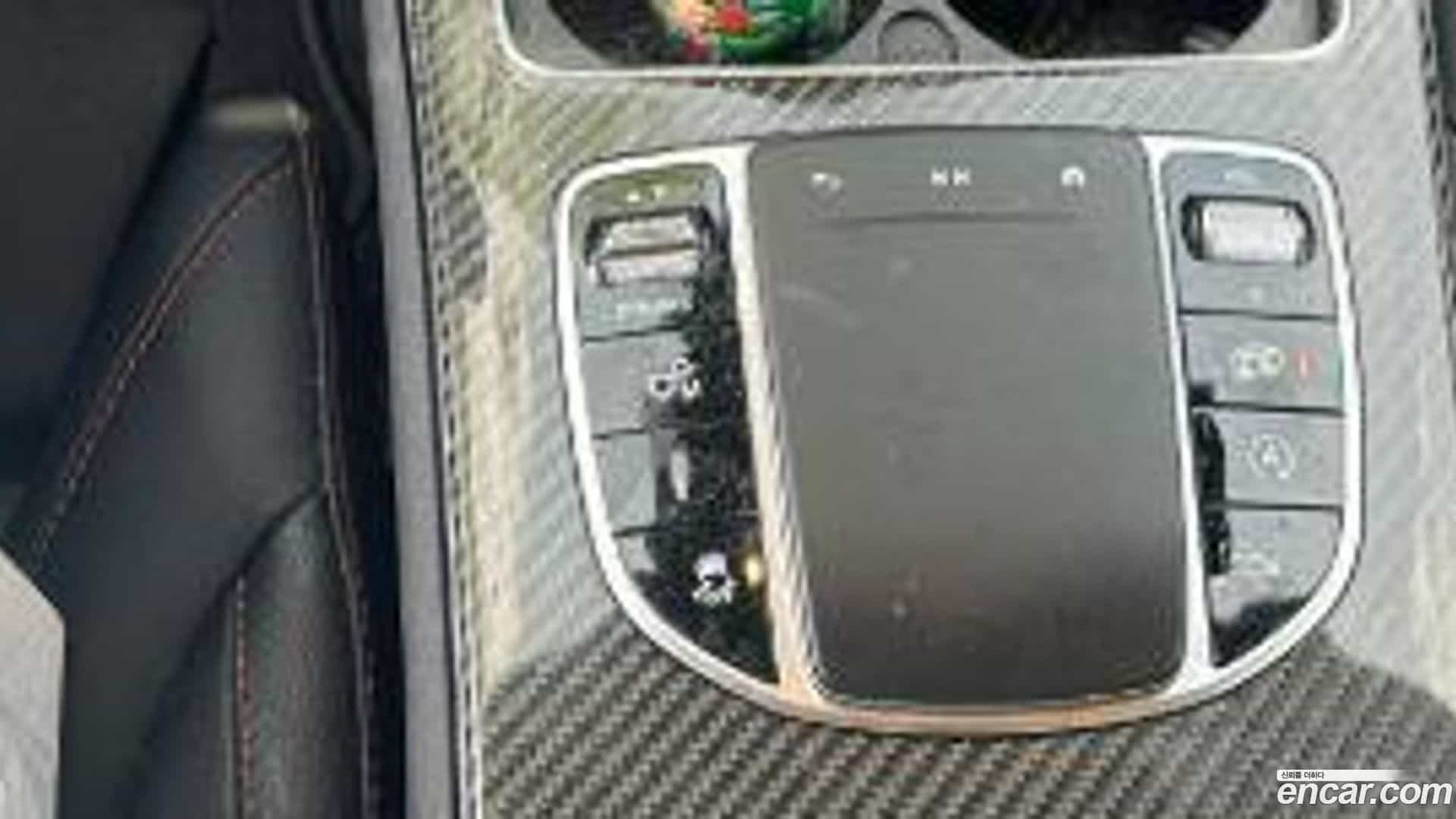 GLC-Class Mercedes-Benz 2022.9-OPTION-015