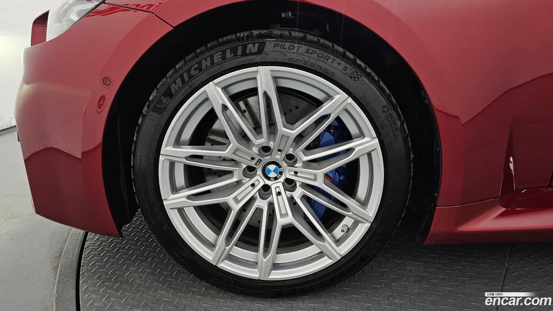 M2 BMW 2025.6-OUTER-005