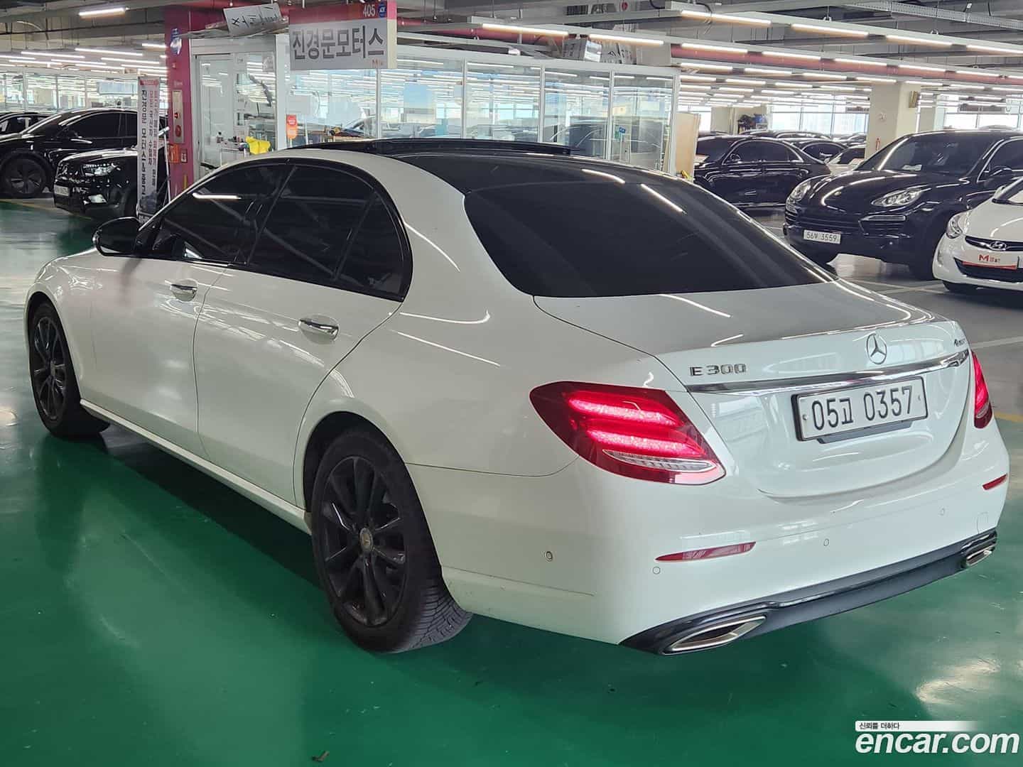 E-Class Mercedes-Benz 2016.8-OUTER-005