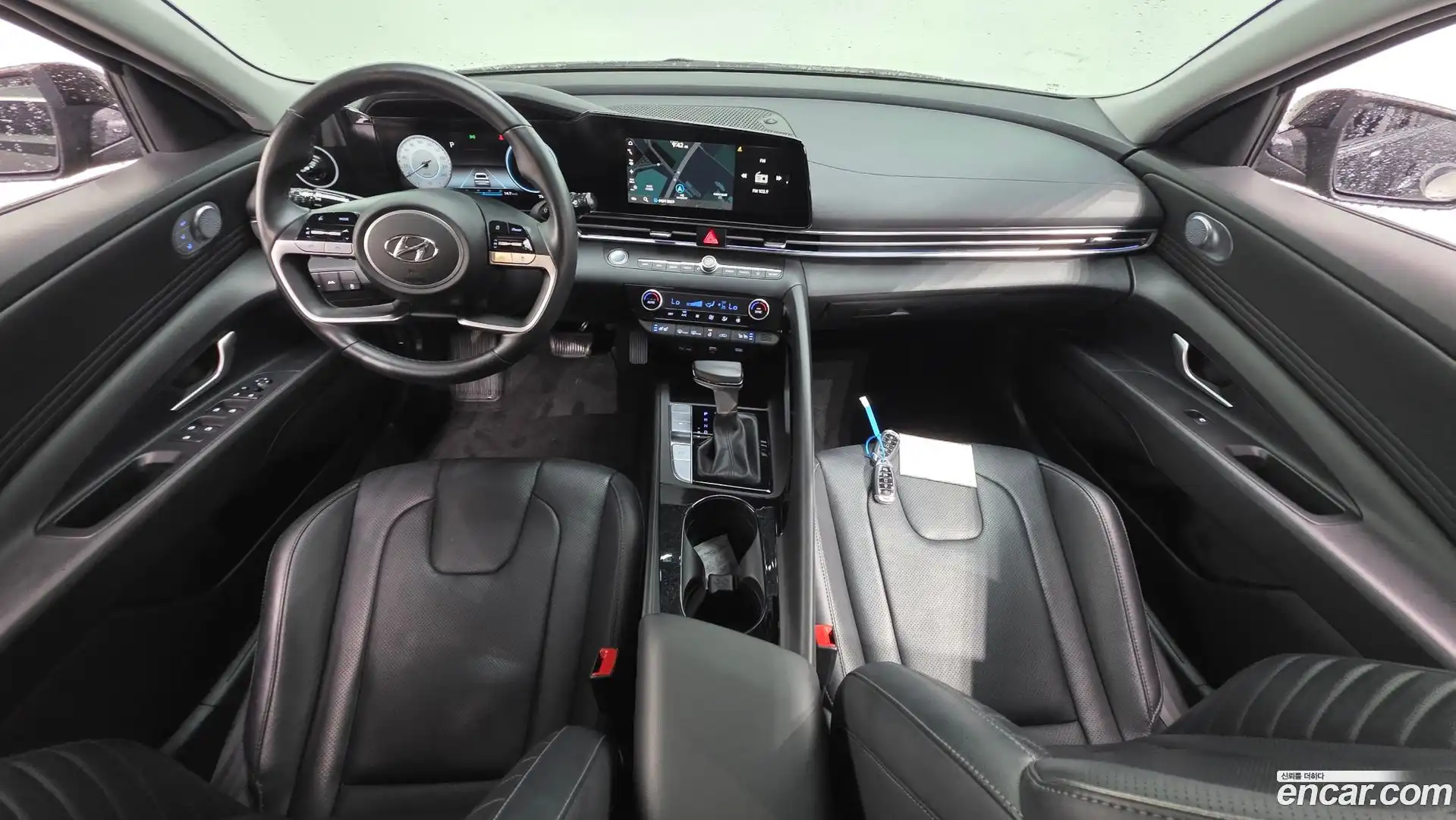 AVANTE Hyundai 2022.4-INNER-007
