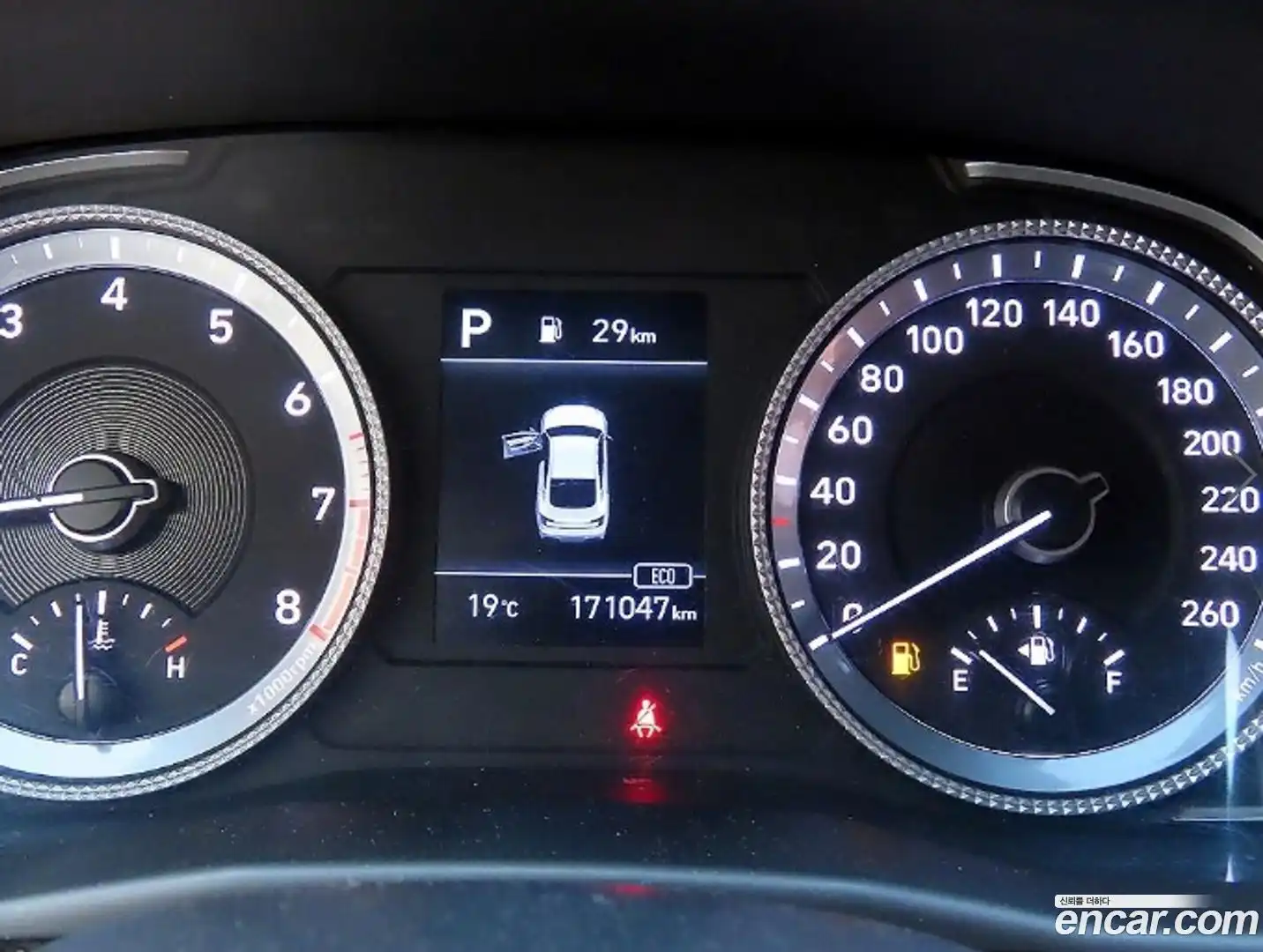 Sonata Hyundai 2019.3-INNER-009