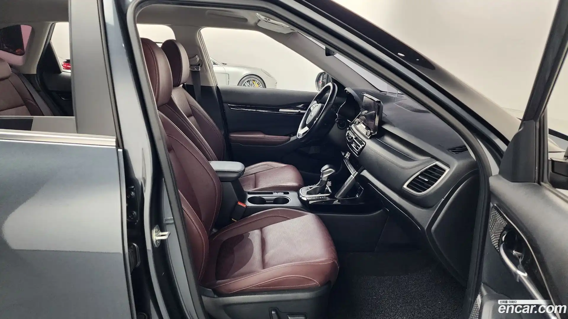 Seltos Kia 2020.4-INNER-036