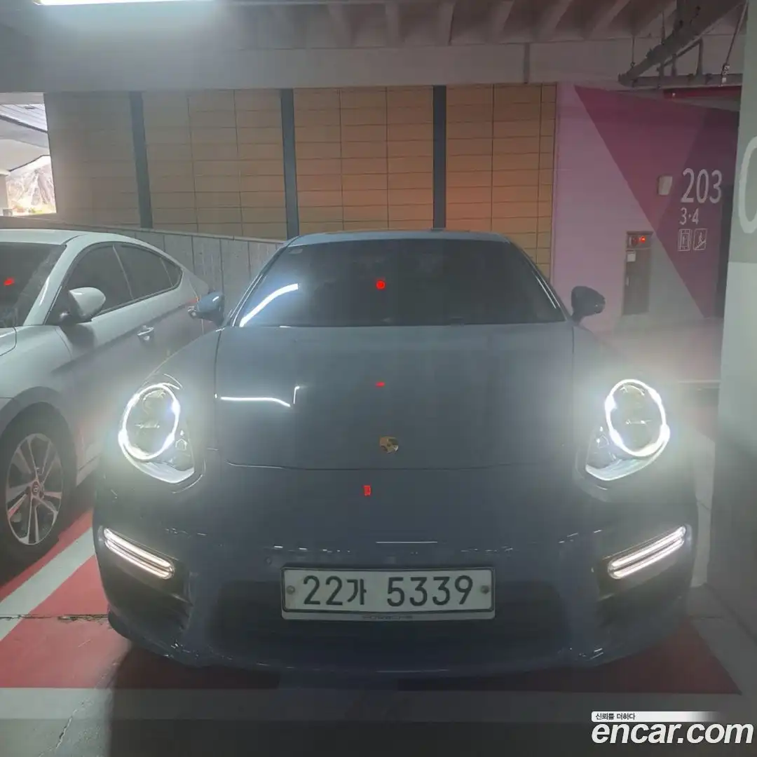 Panamera Porsche 2014.2-OUTER-006