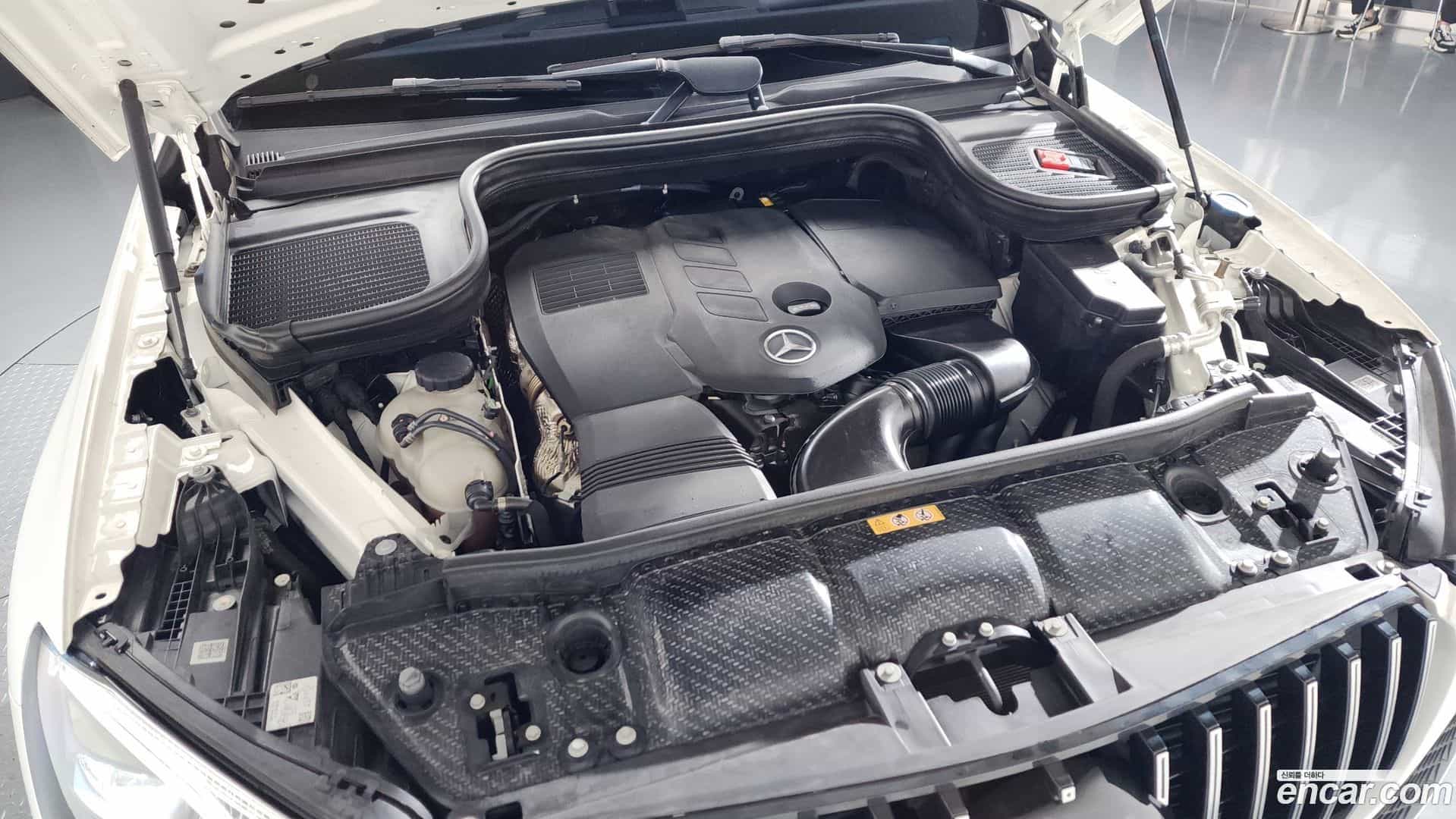 GLE-Class Mercedes-Benz 2022.1-OUTER-006