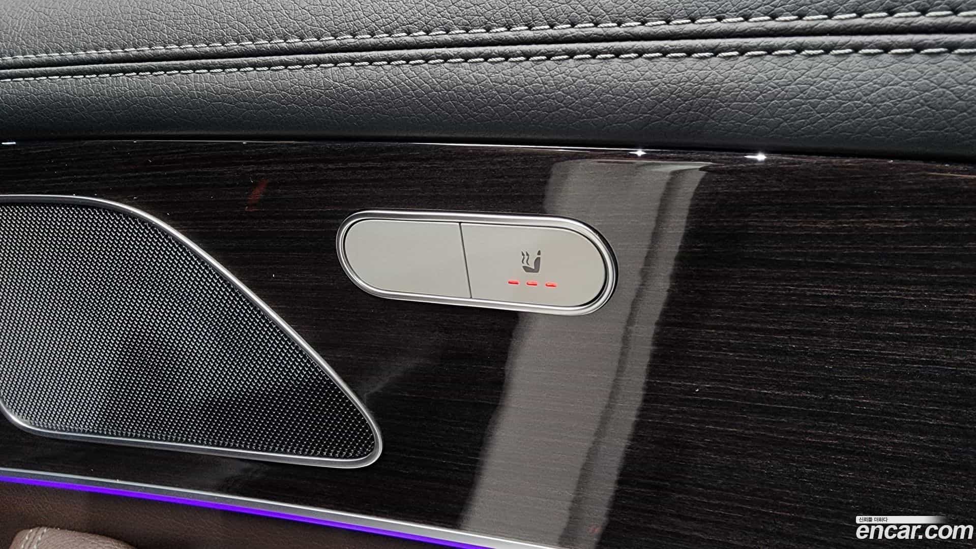 GLE-Class Mercedes-Benz 2022.1-OPTION-020