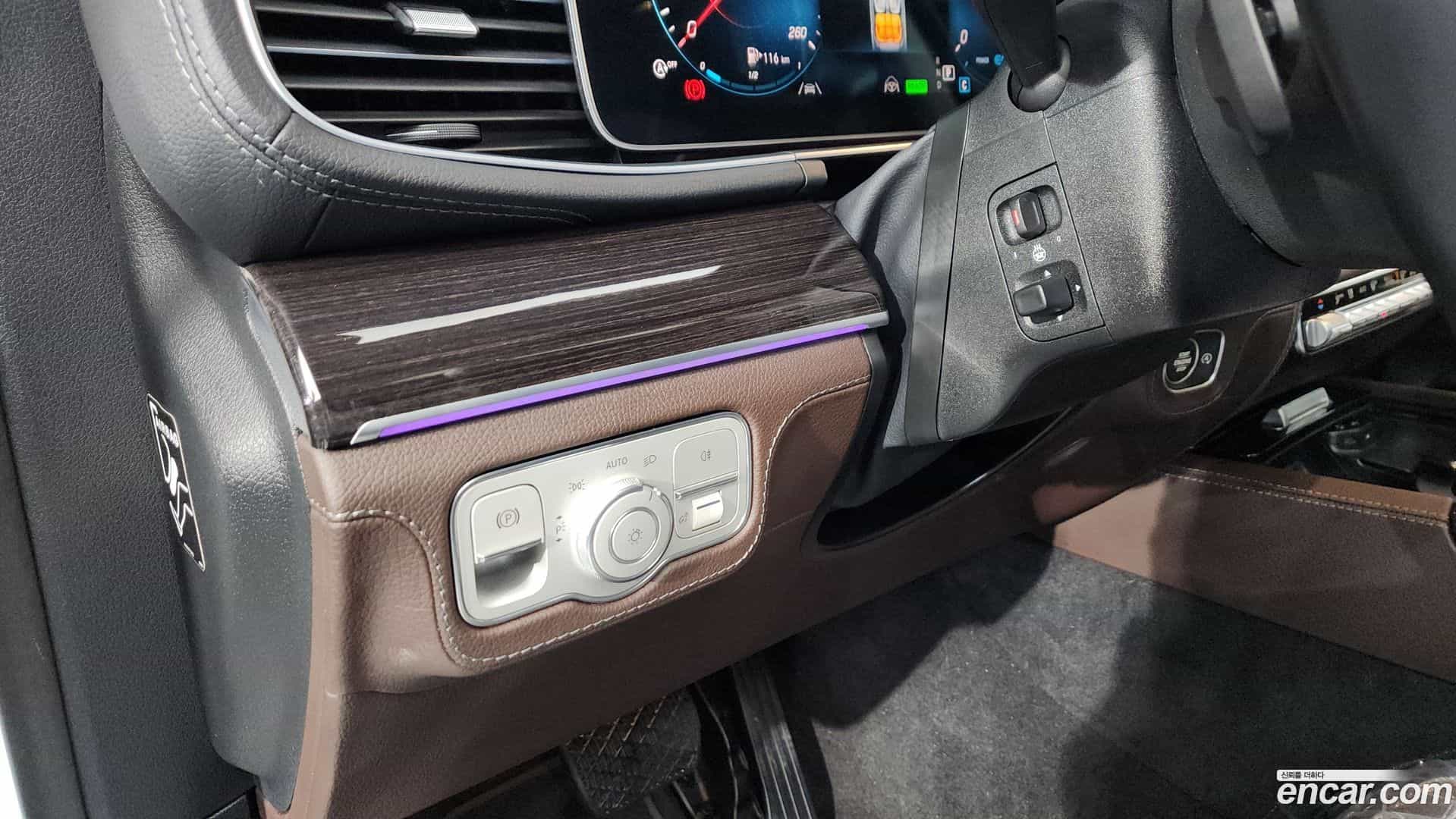 GLE-Class Mercedes-Benz 2022.1-OPTION-022
