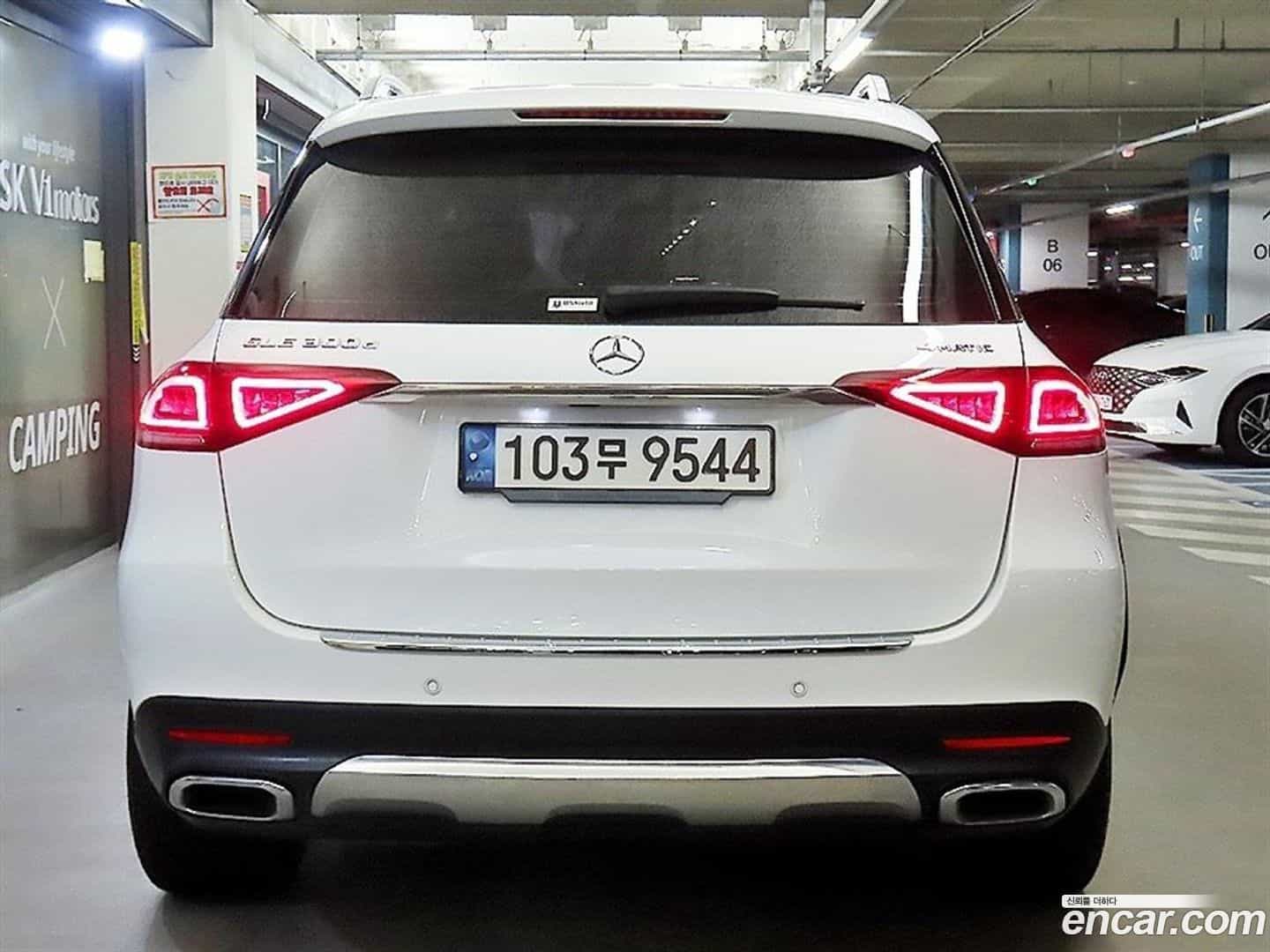 GLE-Class Mercedes-Benz 2022.1-OUTER-005