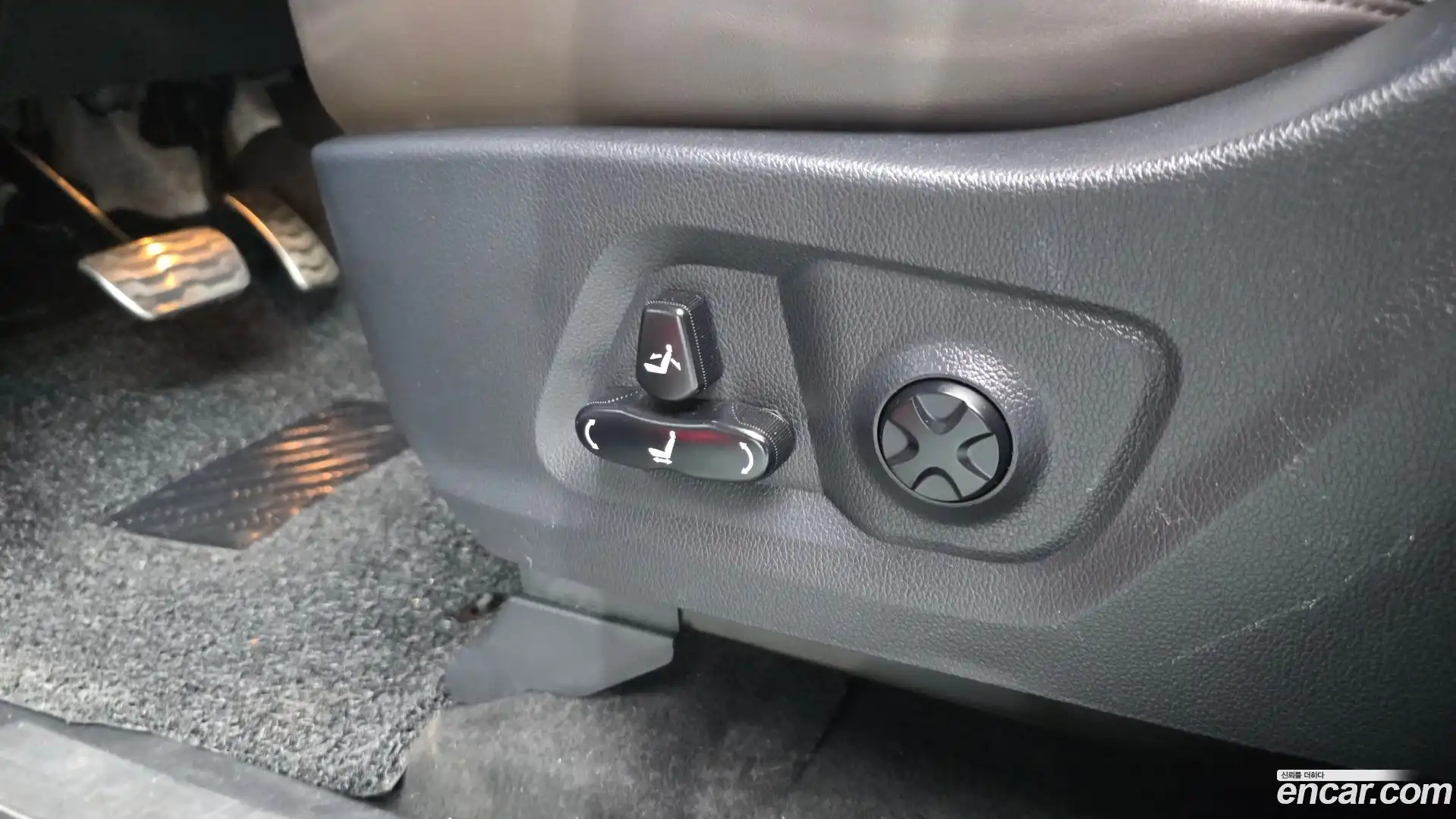 Rexton KG Mobility 2021.11-OPTION-044
