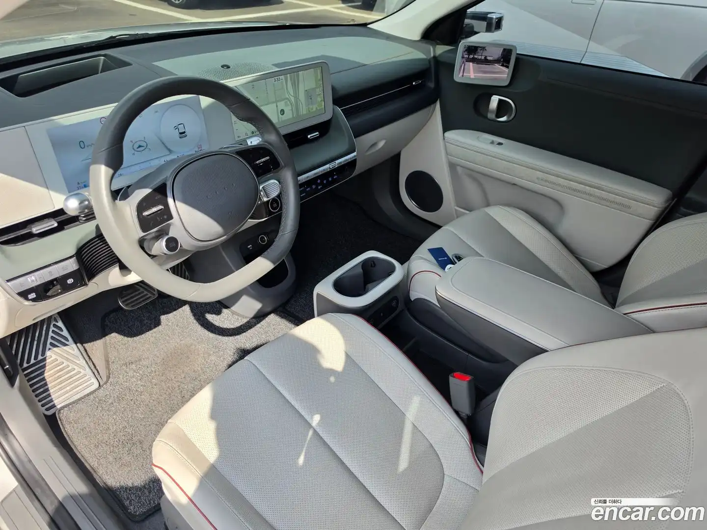 Ioniq5 Hyundai 2022.5-INNER-010