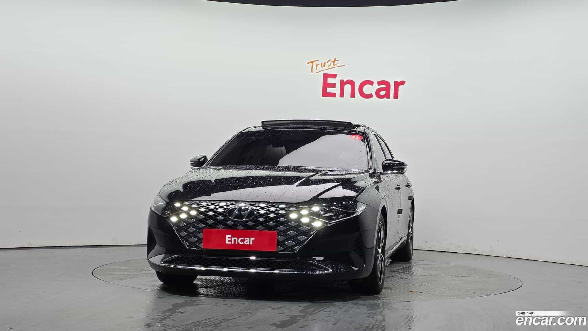 Grandeur Hyundai 2022.2-OUTER-003