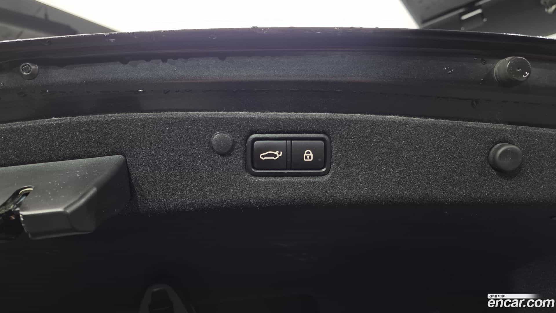 Grandeur Hyundai 2022.2-OPTION-022