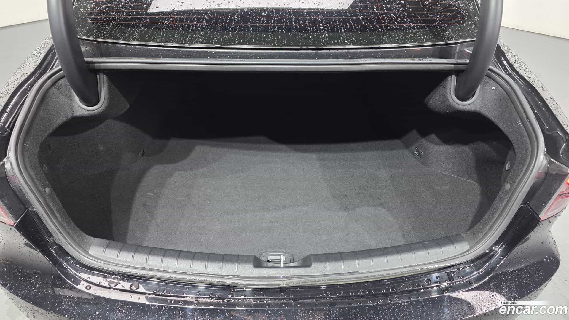 Grandeur Hyundai 2022.2-OPTION-023