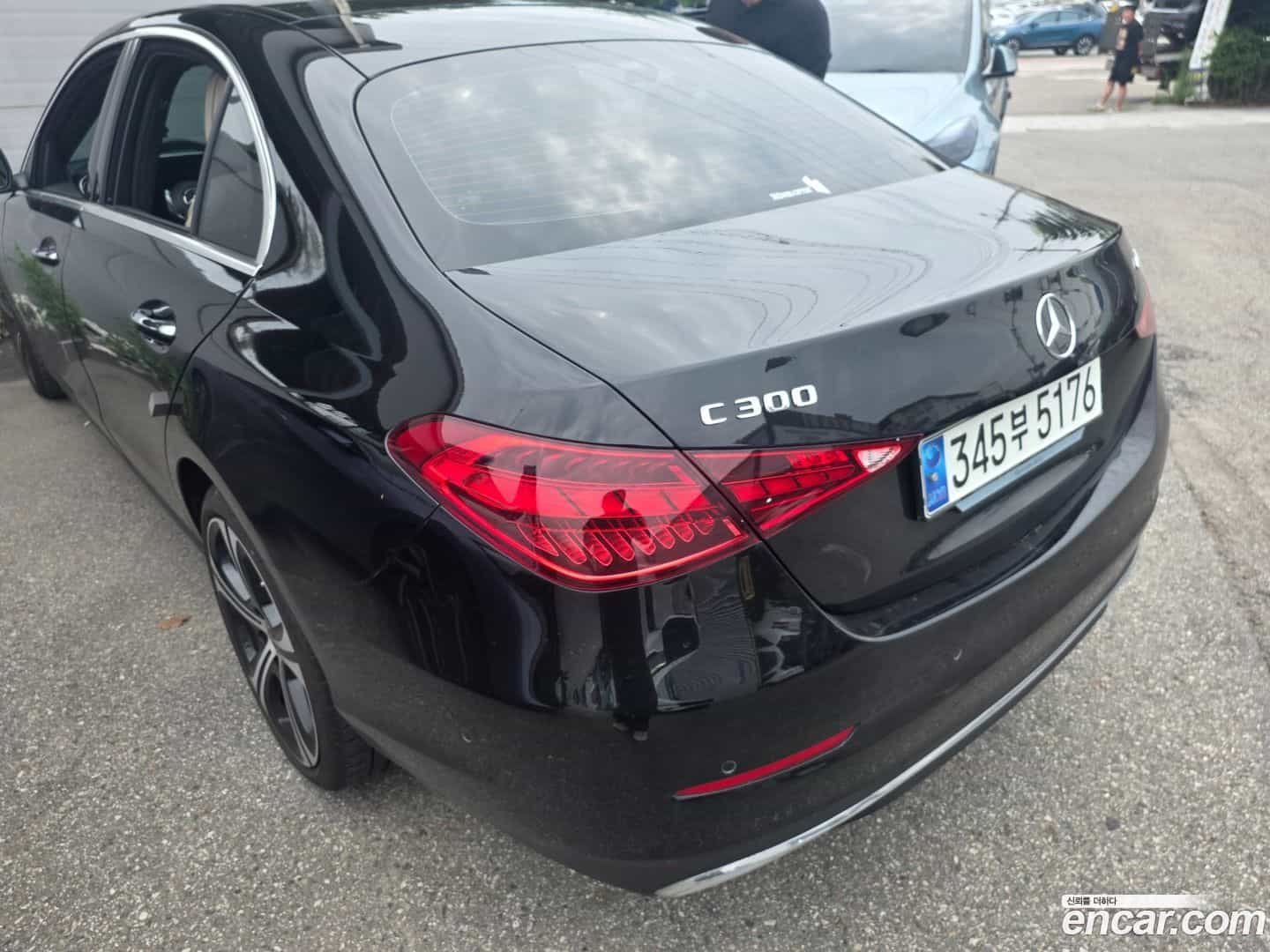 C-Class Mercedes-Benz 2023.9-OUTER-002