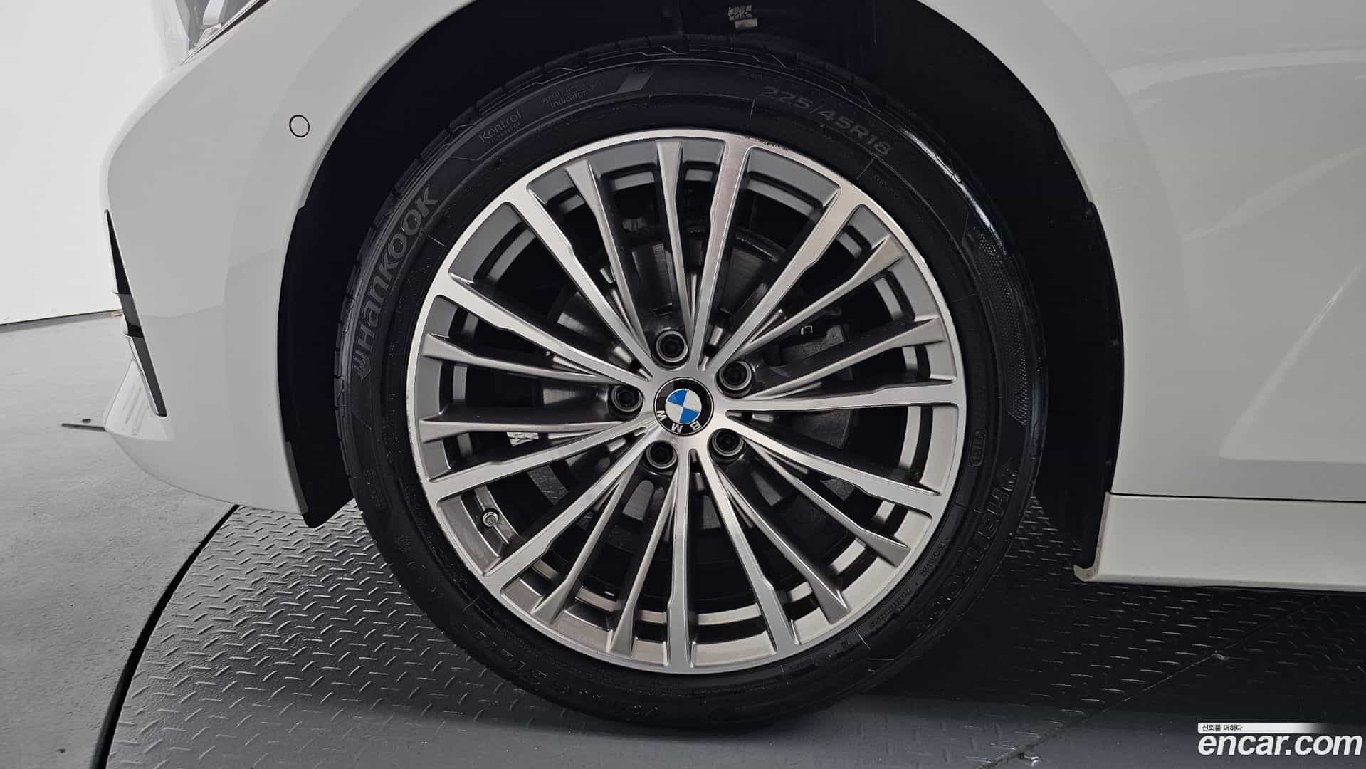 3-Series BMW 2021.3-OUTER-005
