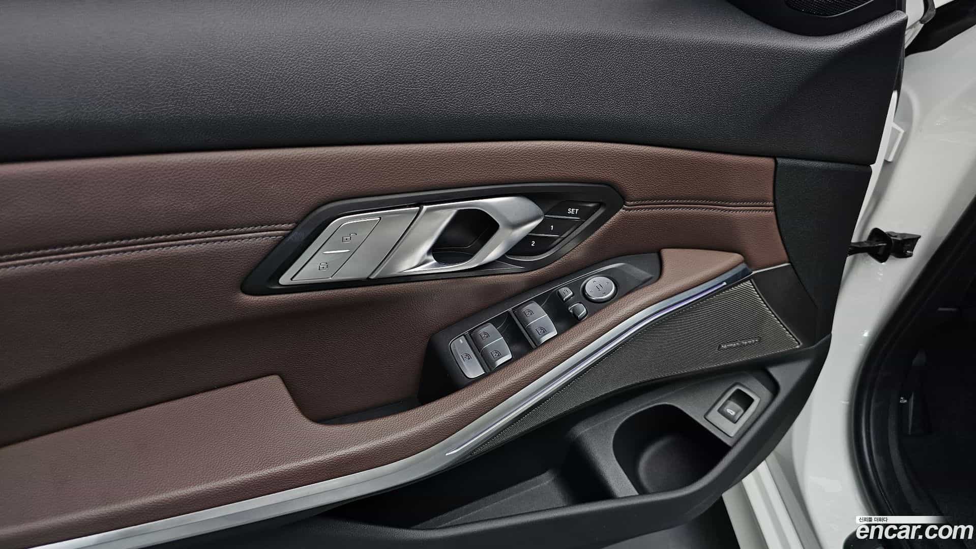 3-Series BMW 2021.3-OPTION-044
