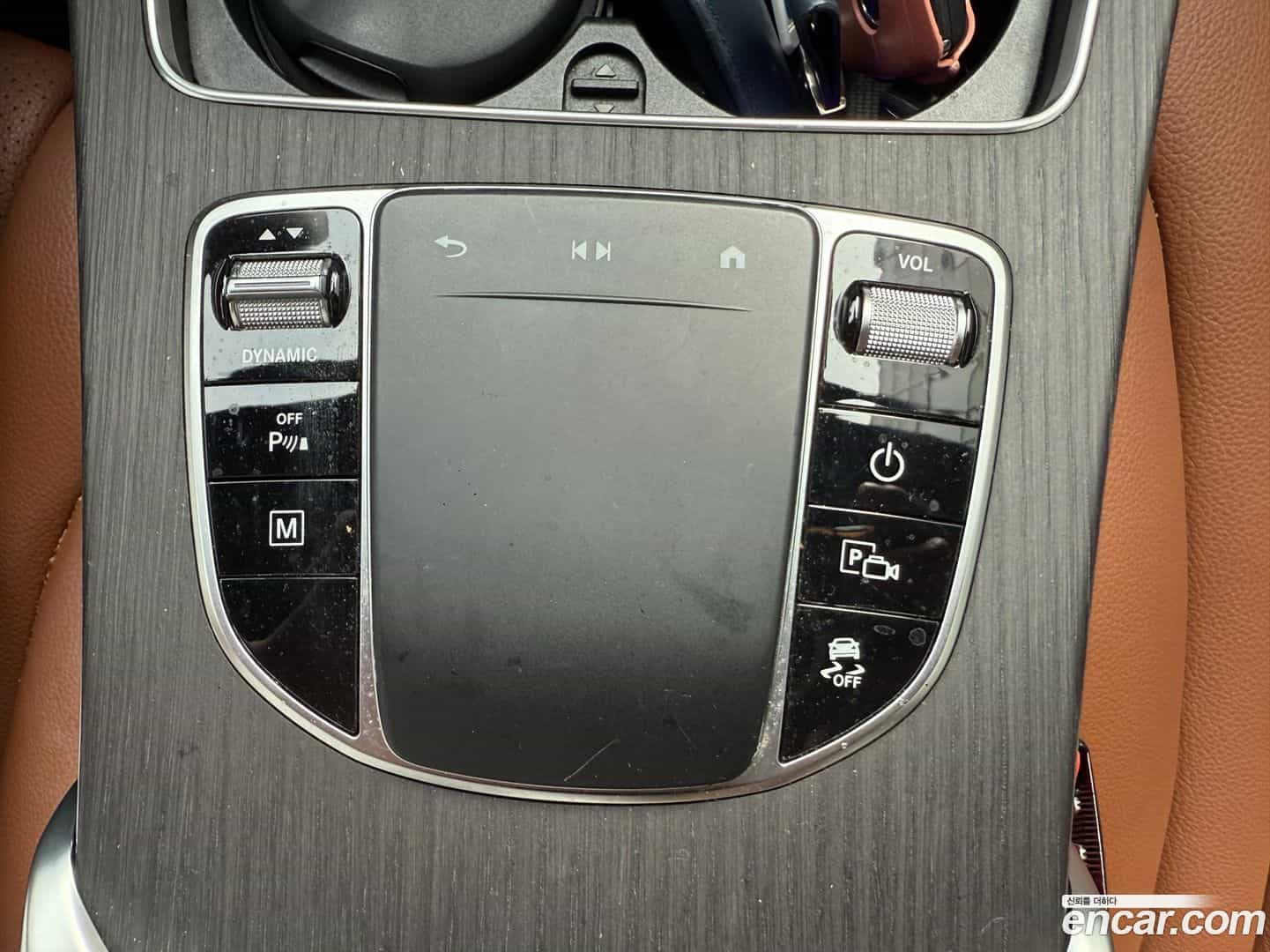 GLC-Class Mercedes-Benz 2021.8-OPTION-020