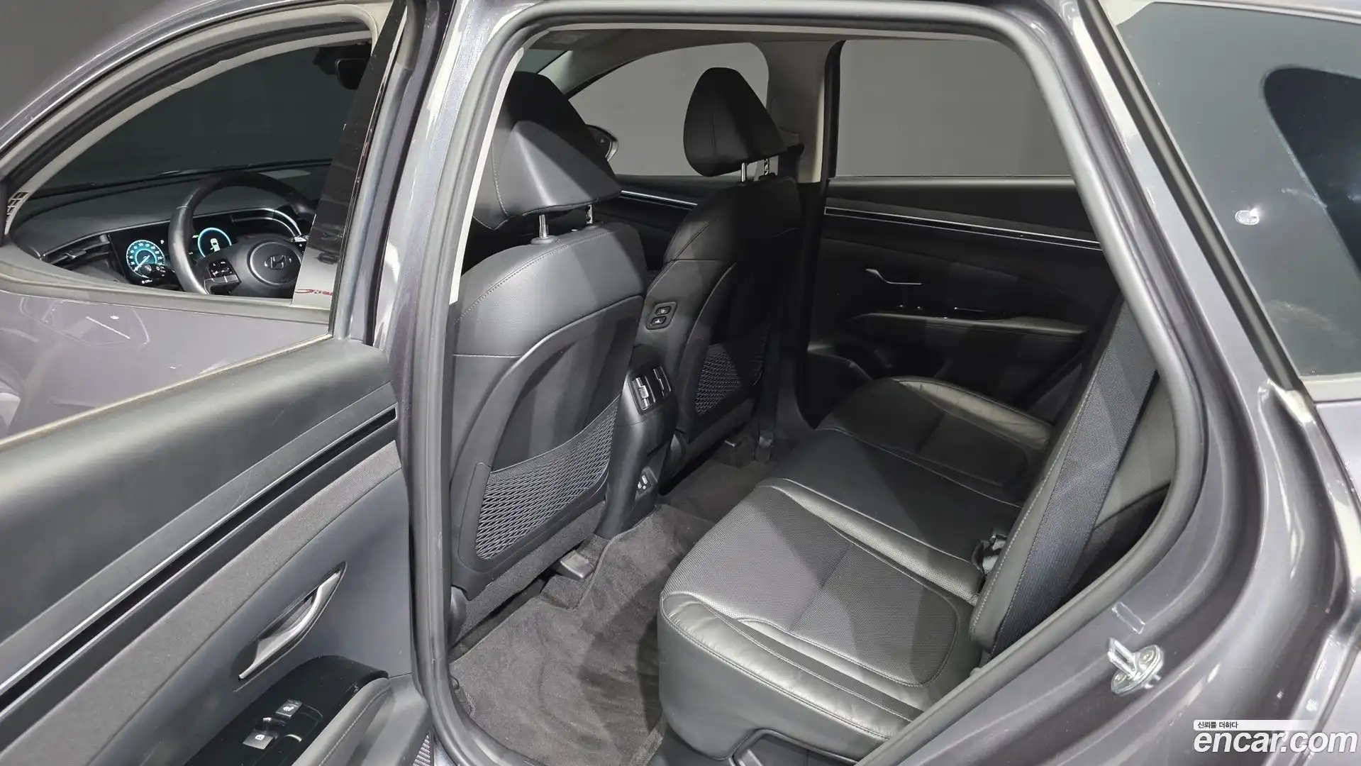 Tucson Hyundai 2022.5-INNER-036