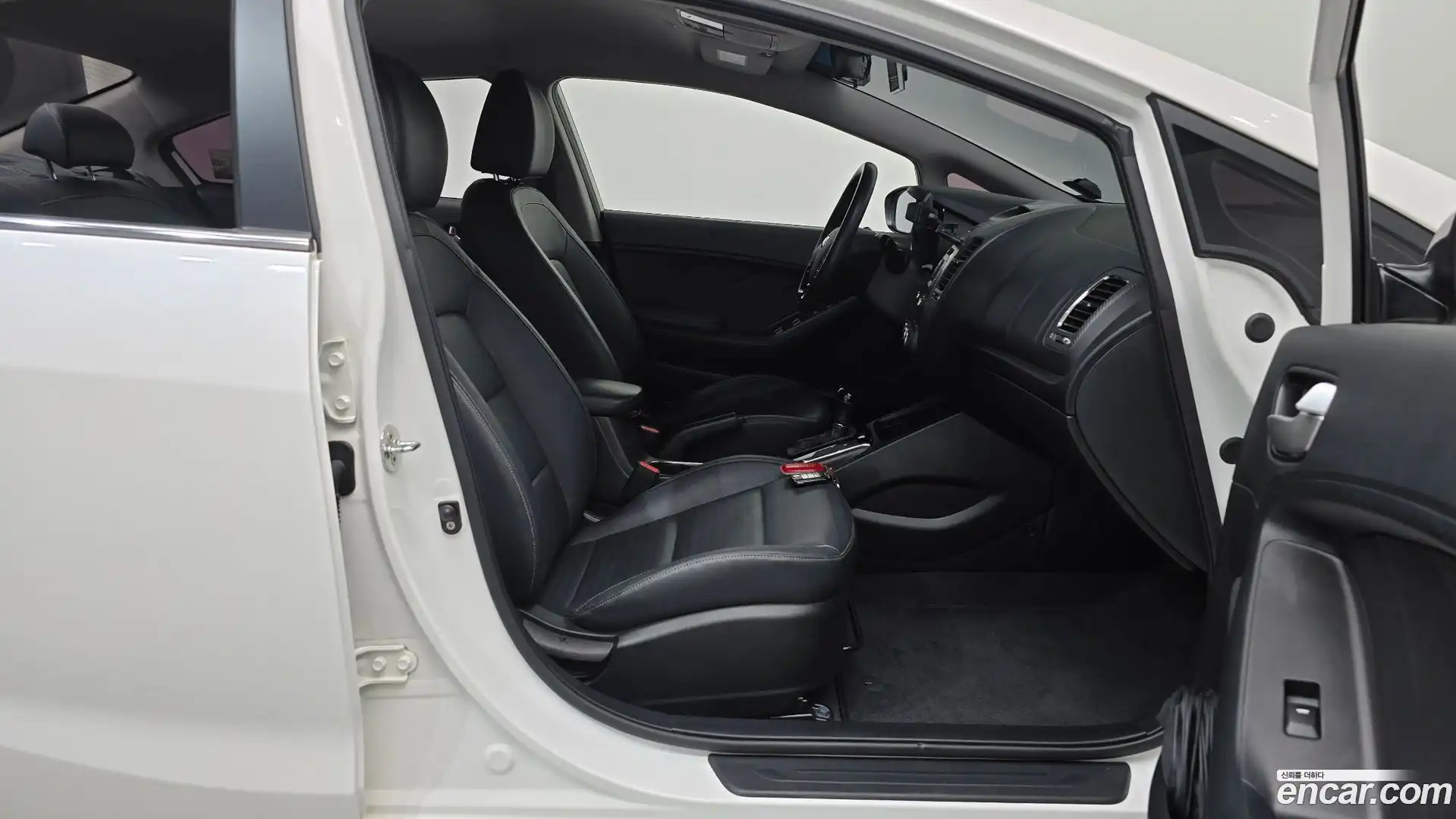 K3 Kia 2017.7-OPTION-015