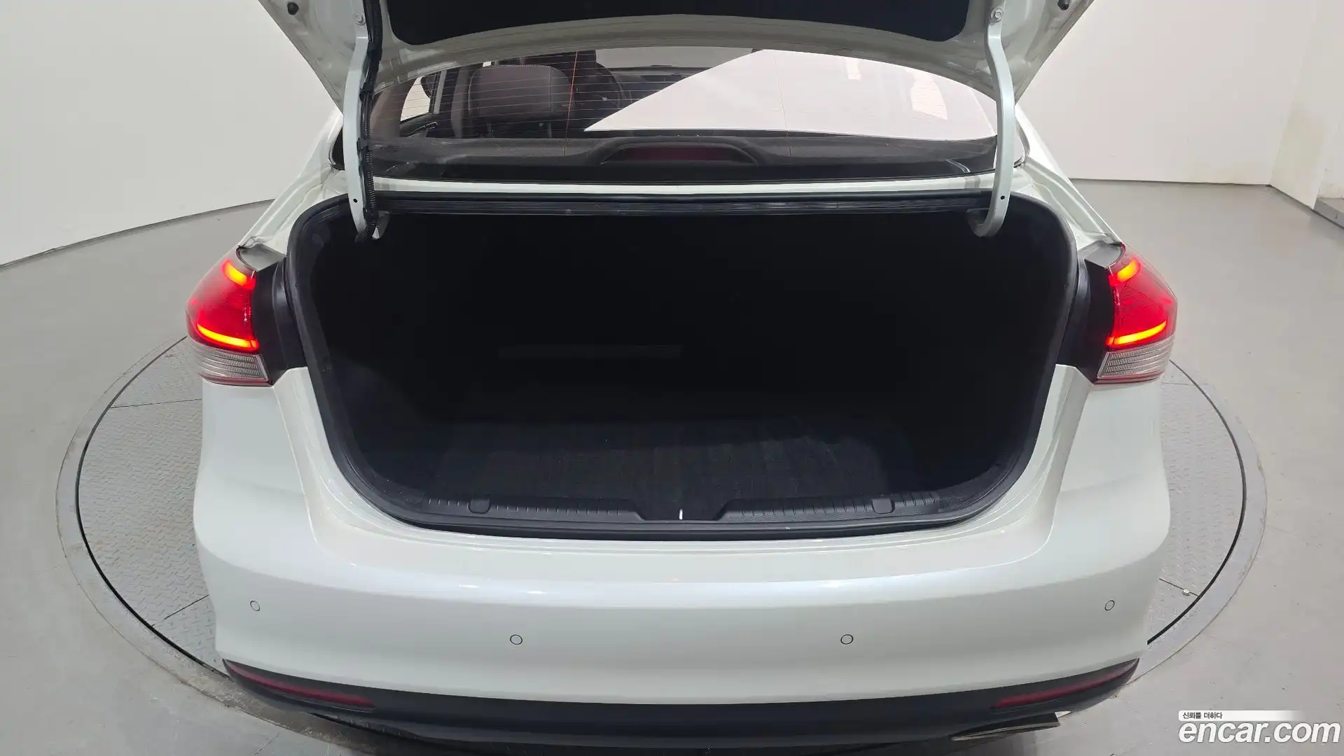 K3 Kia 2017.7-OPTION-024