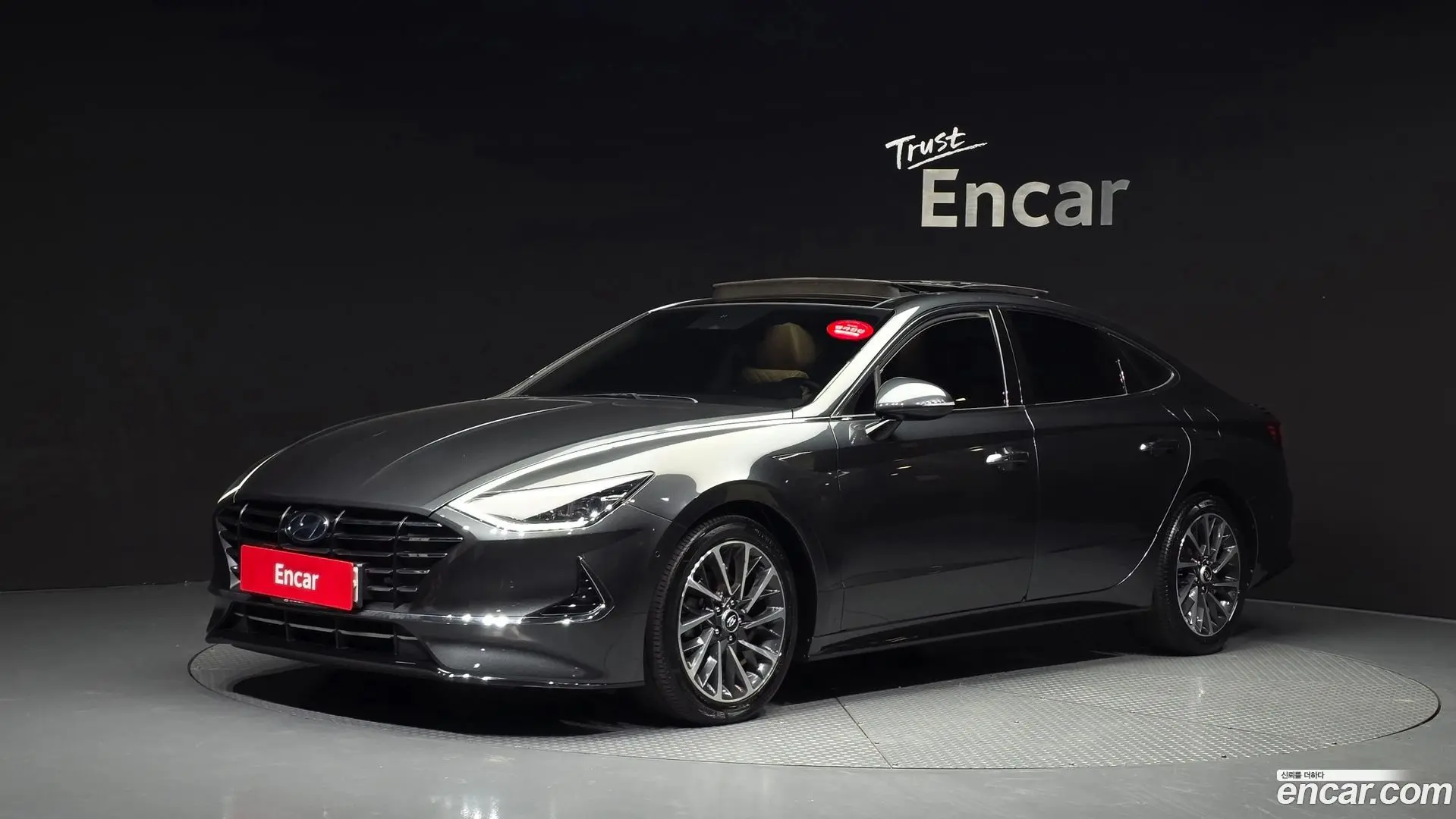 Main__Slider__Photo:Sonata Hyundai 2019.4-0