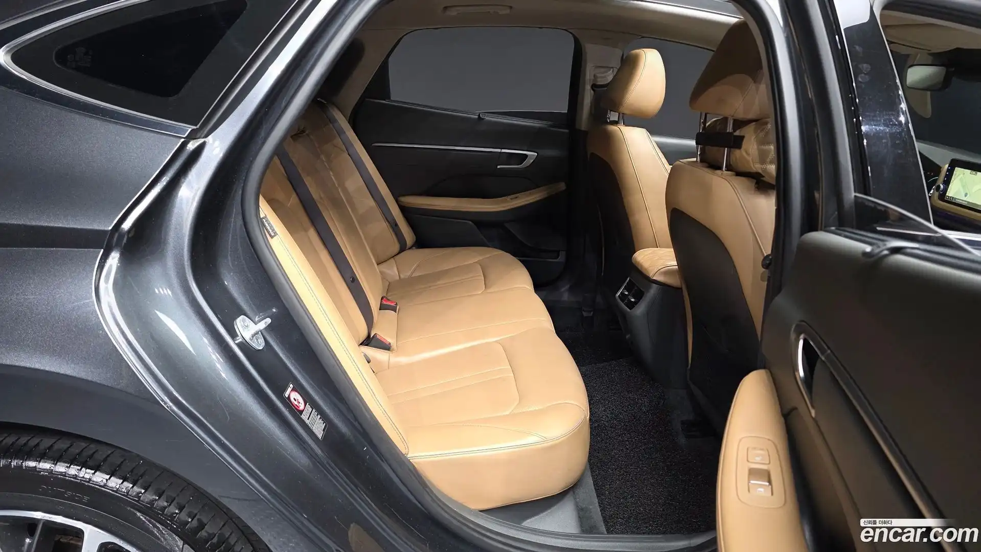 Sonata Hyundai 2019.4-OPTION-015