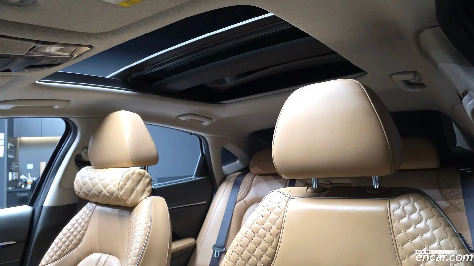 Sonata Hyundai 2019.4-OPTION-022
