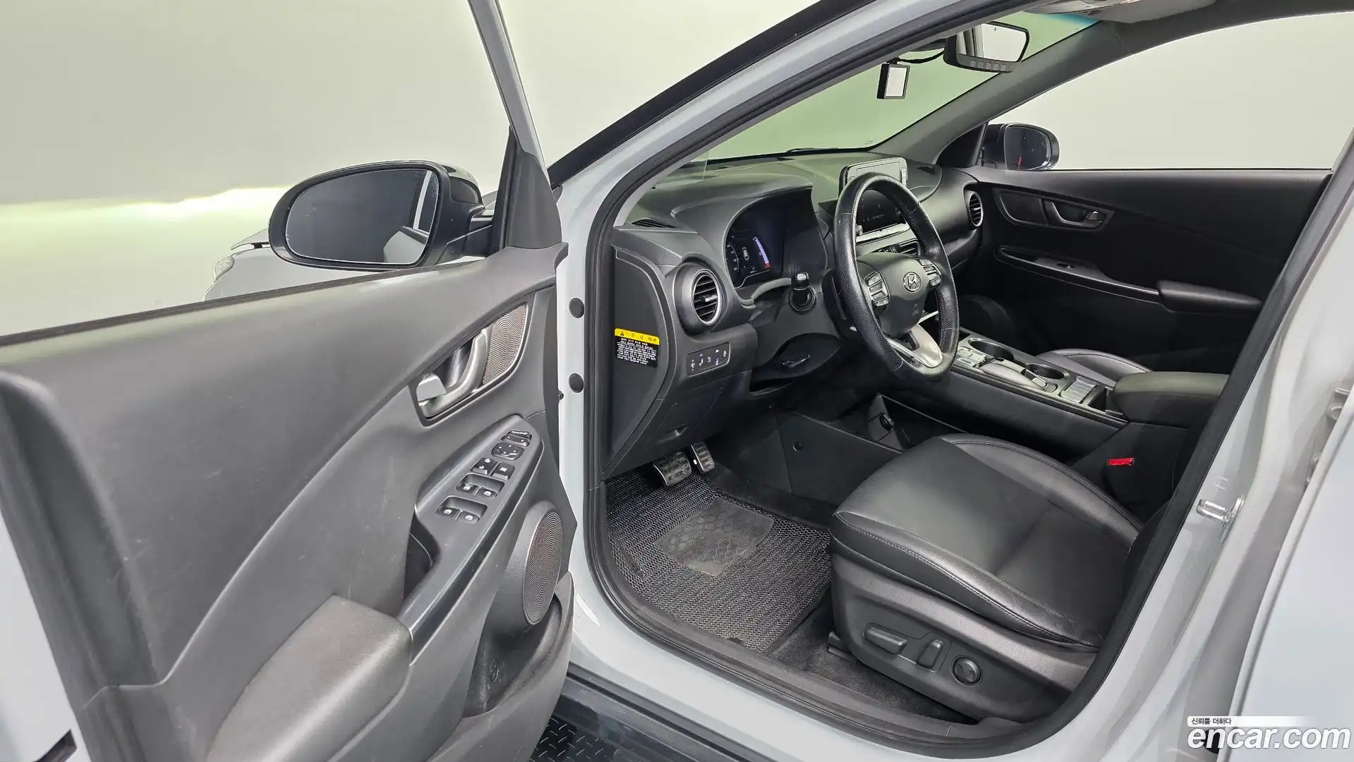 Kona Hyundai 2018.8-INNER-010