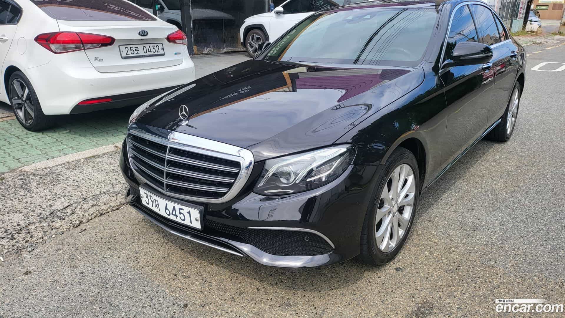 E-Class Mercedes-Benz 2017.3-OUTER-002