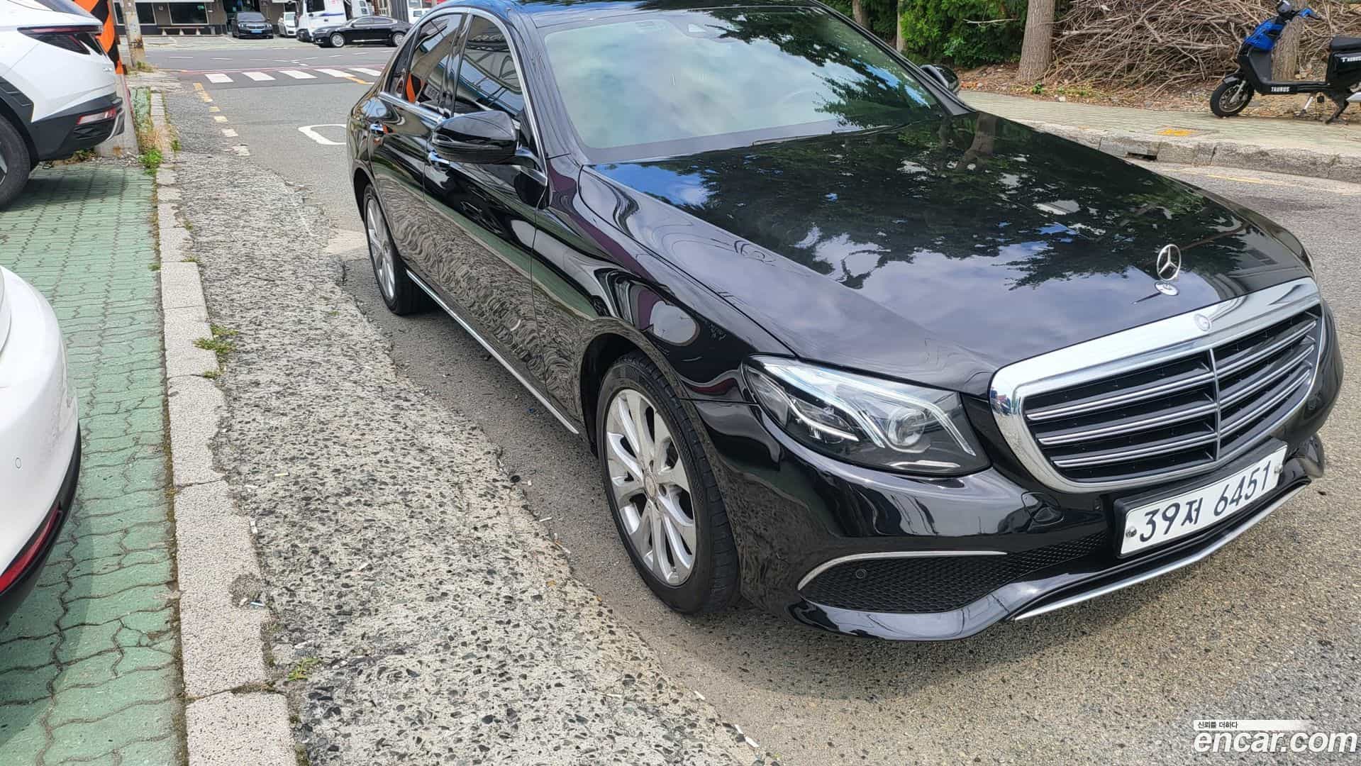E-Class Mercedes-Benz 2017.3-OUTER-003