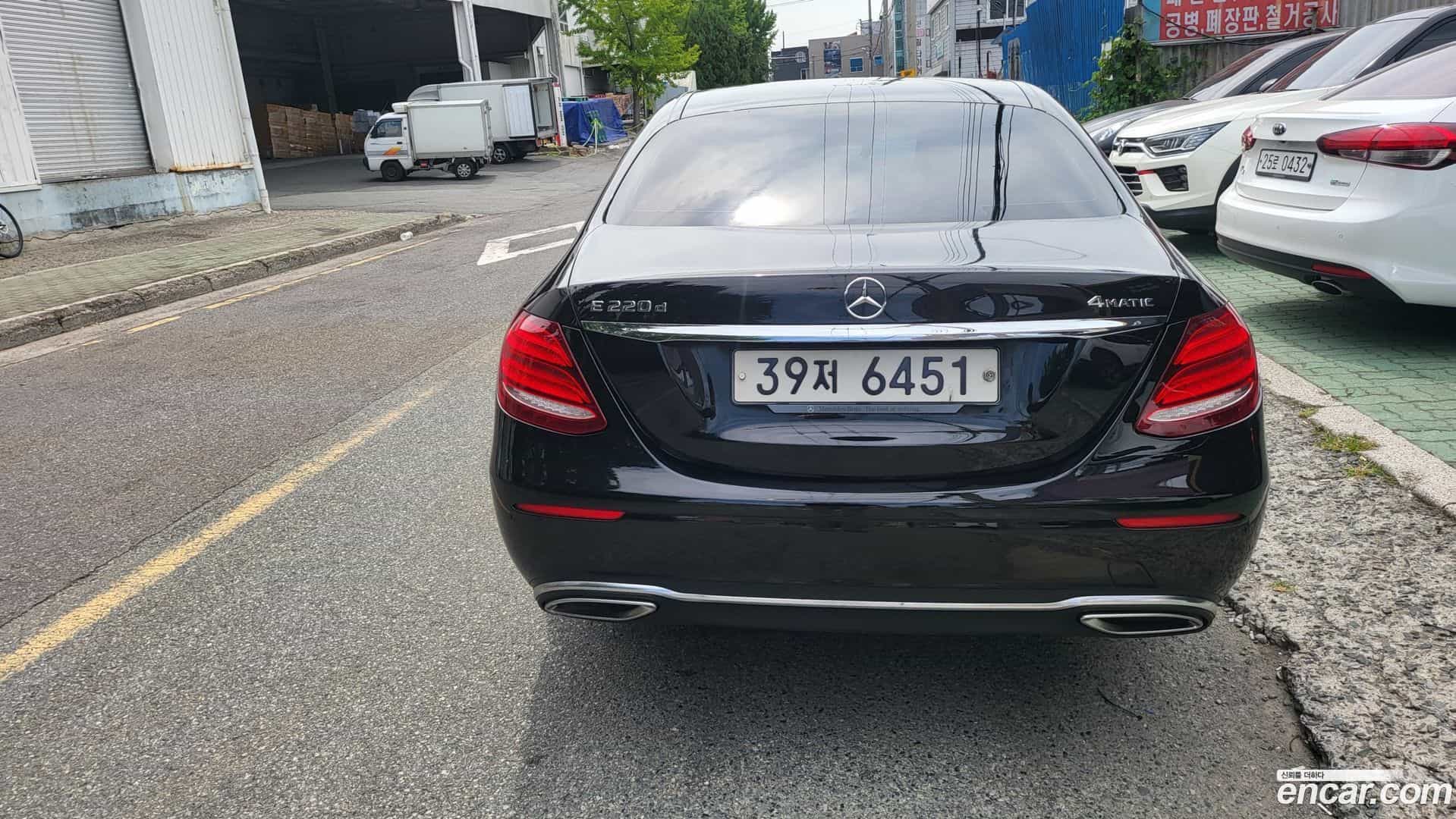 E-Class Mercedes-Benz 2017.3-OUTER-004