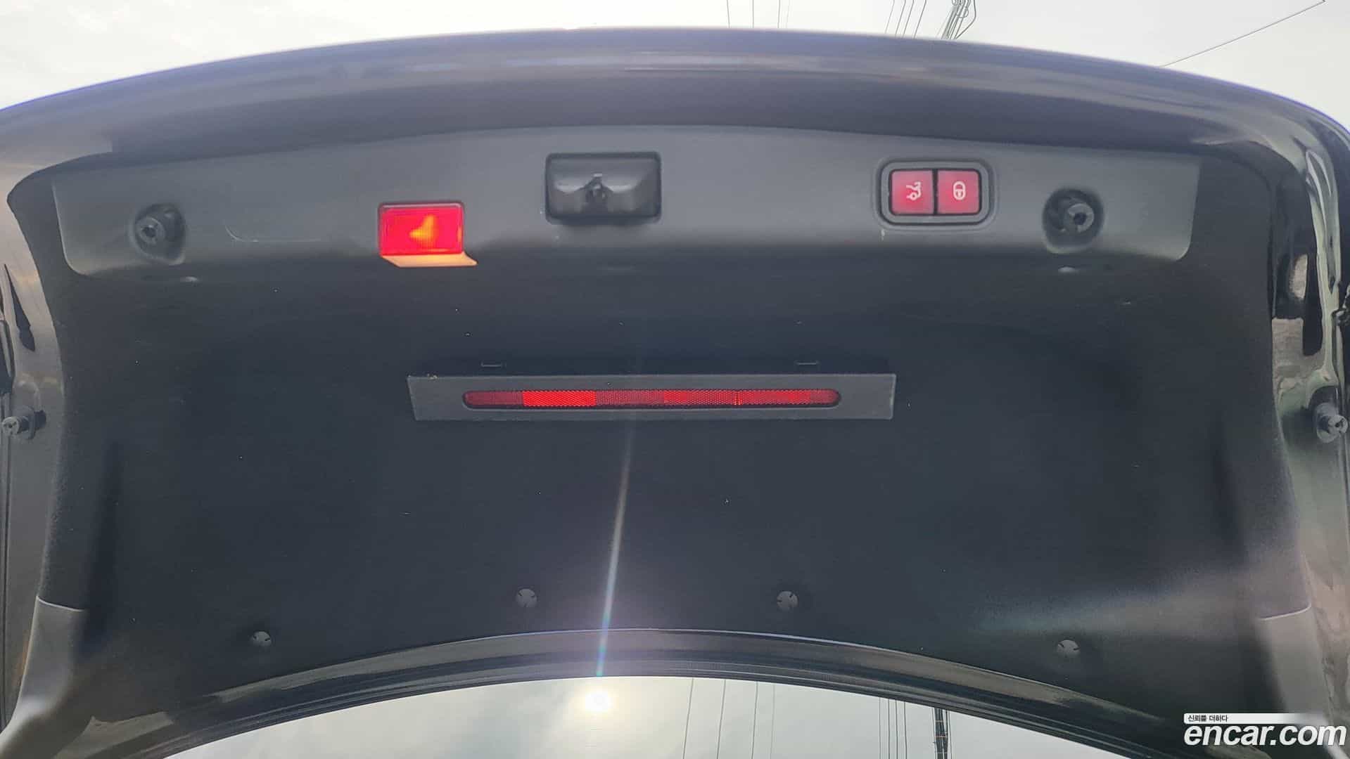 E-Class Mercedes-Benz 2017.3-INNER-008