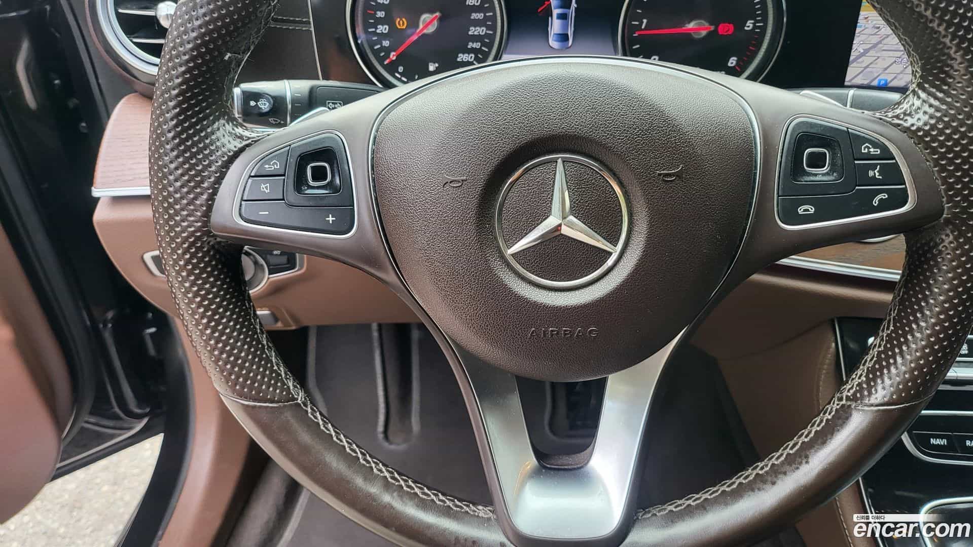 E-Class Mercedes-Benz 2017.3-OPTION-018