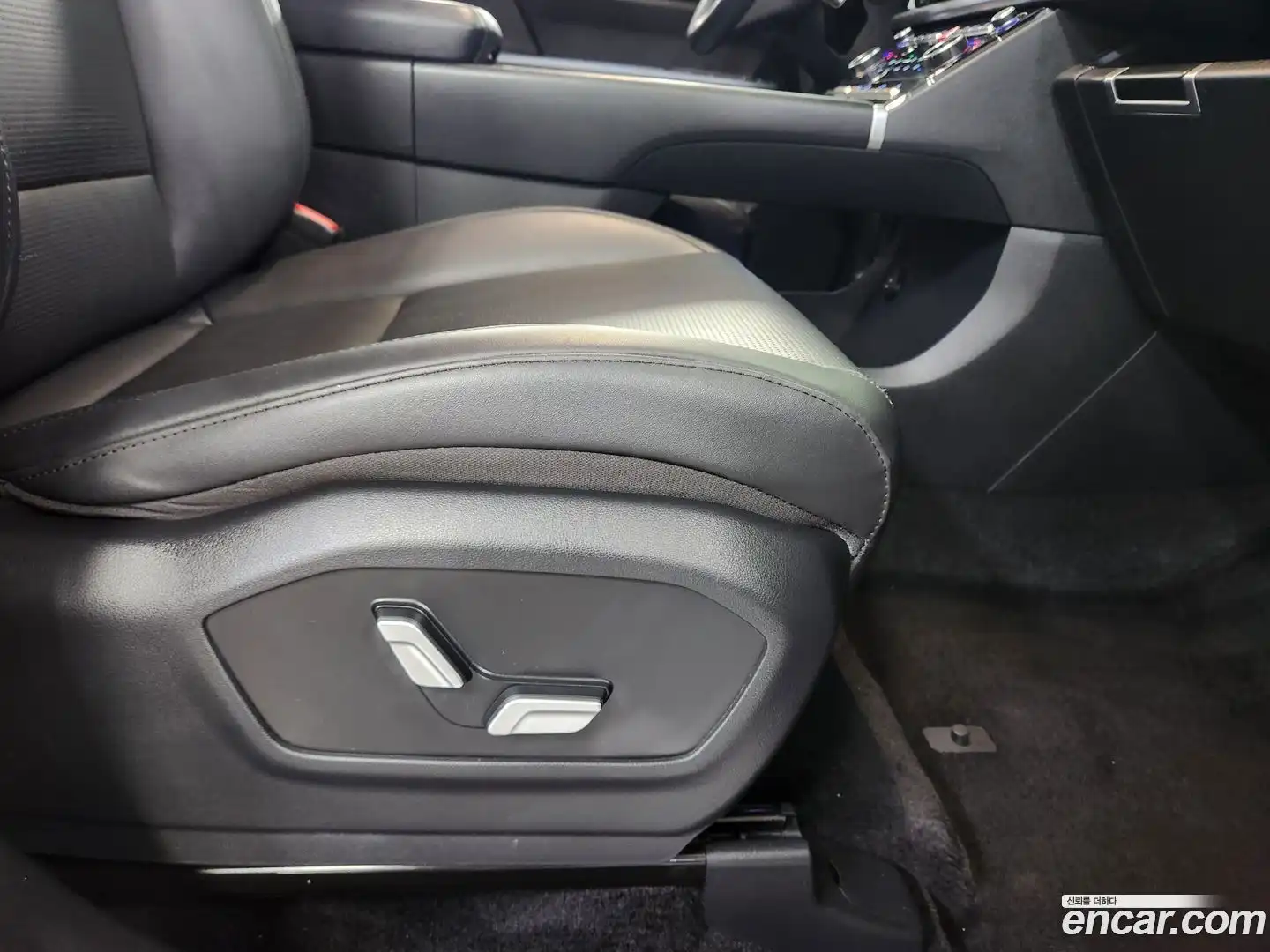 Santafe Hyundai 2023.9-OPTION-020