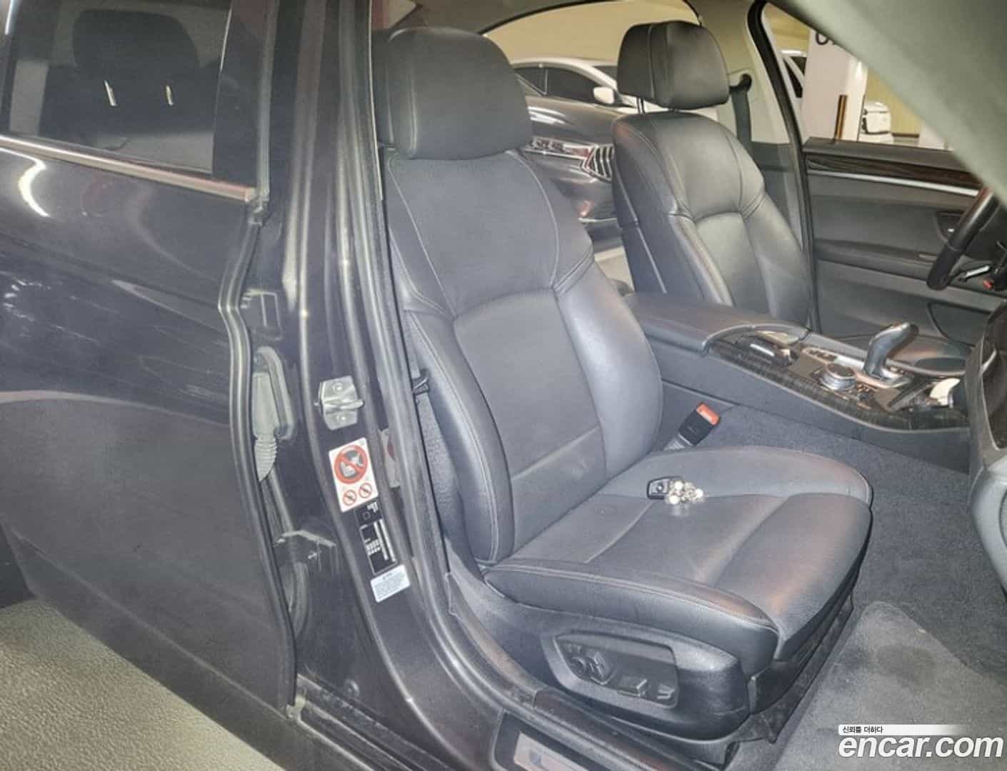 5-Series BMW 2016.4-INNER-008