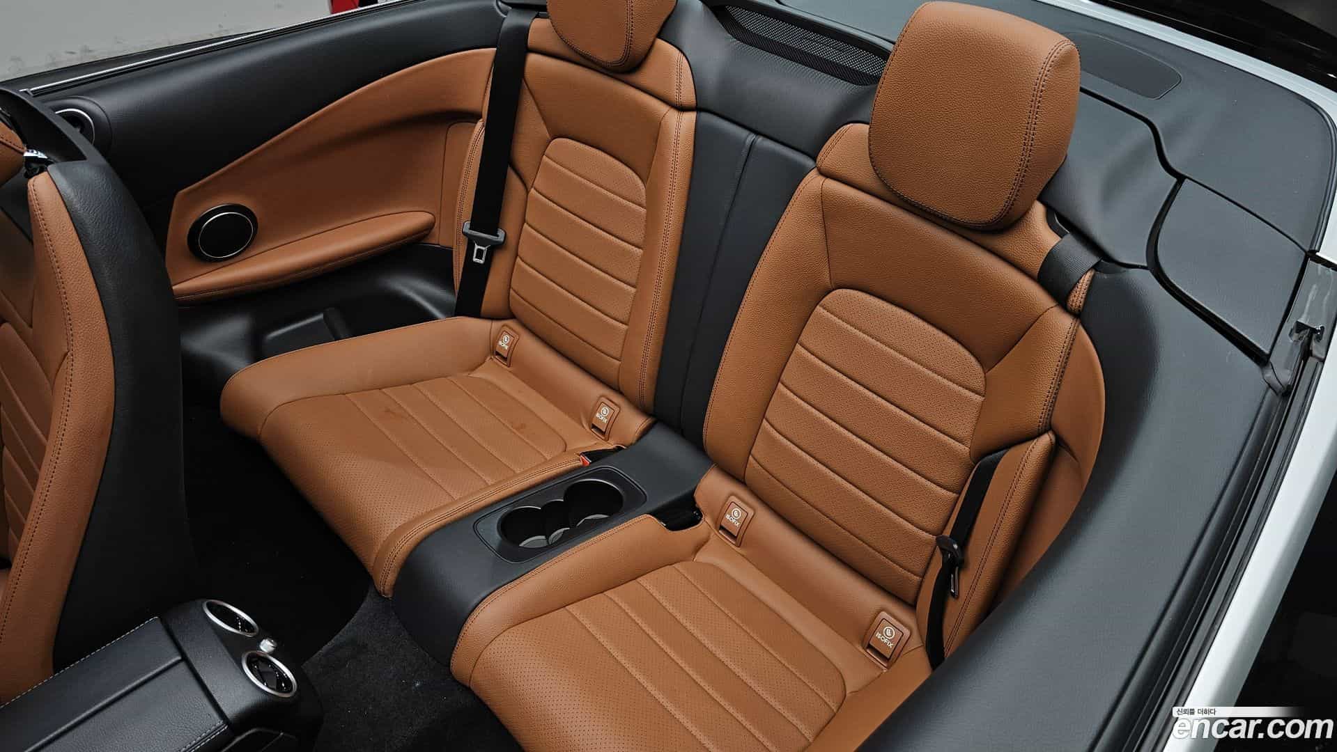 C-Class Mercedes-Benz 2020.4-OPTION-015