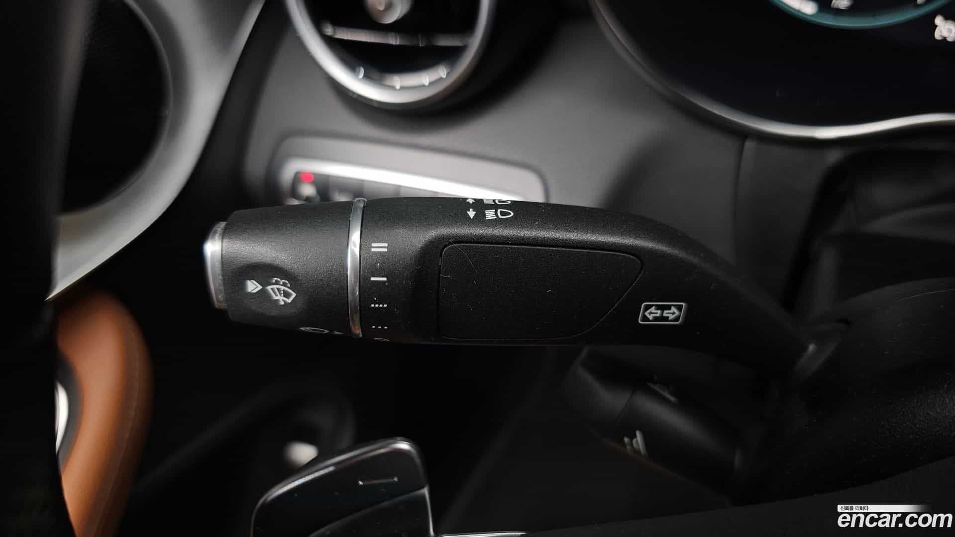 C-Class Mercedes-Benz 2020.4-OPTION-022
