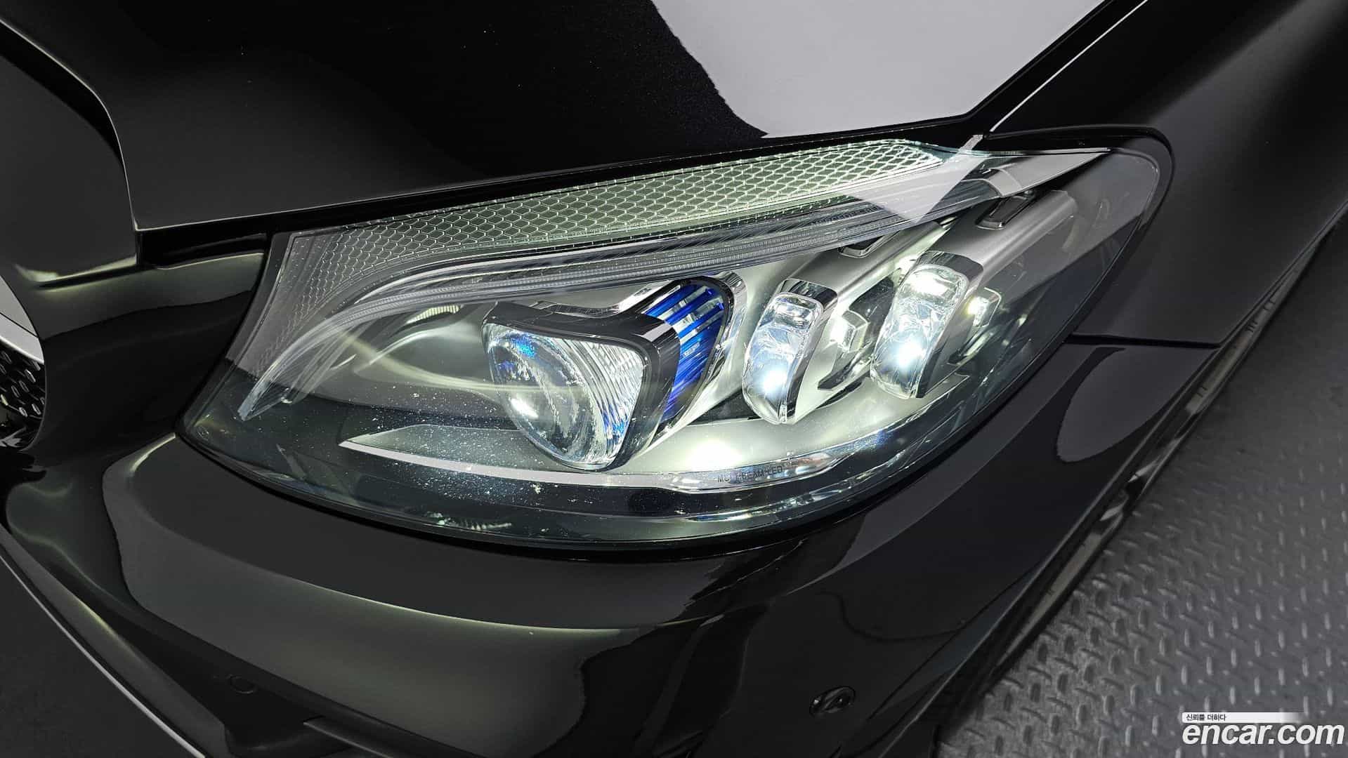 C-Class Mercedes-Benz 2020.4-OUTER-032
