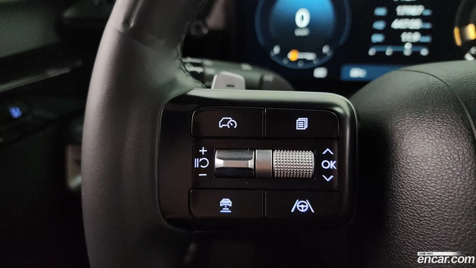 Grandeur Hyundai 2023.6-OPTION-020