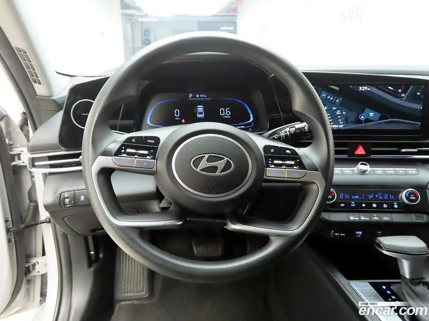 AVANTE Hyundai 2023.3-INNER-008