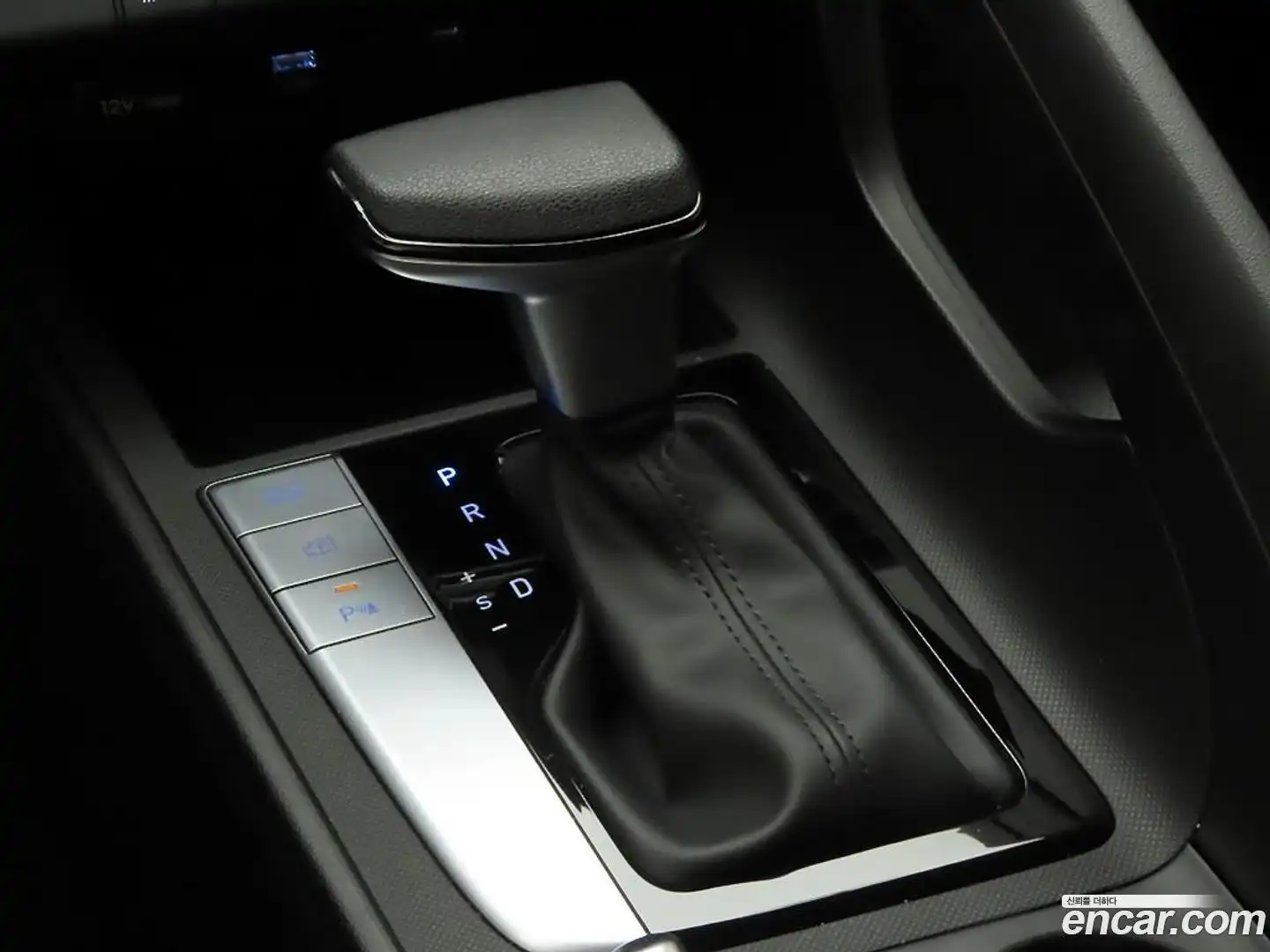 AVANTE Hyundai 2023.3-OPTION-015