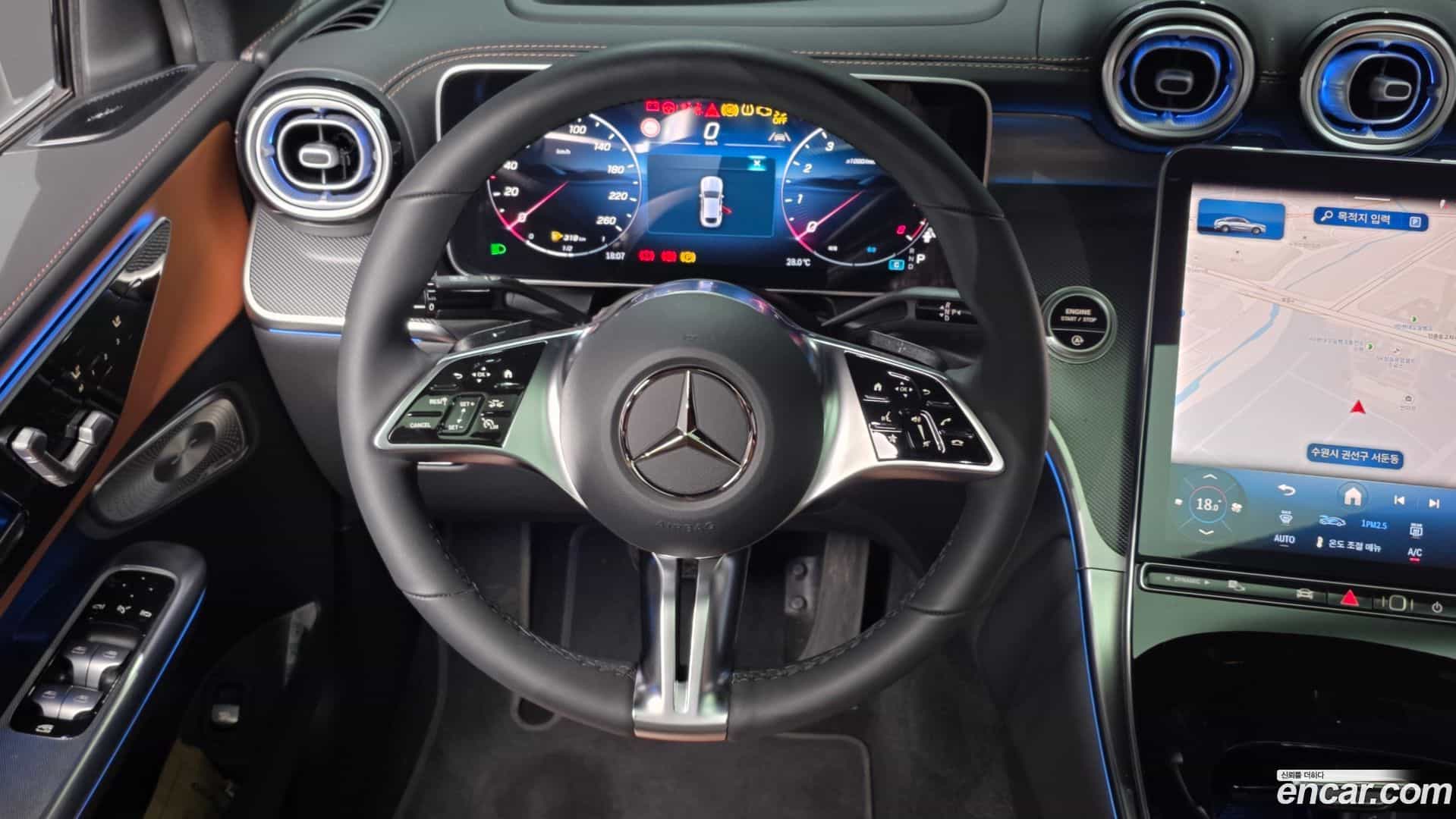 GLC-Class Mercedes-Benz 2025.5-OPTION-017