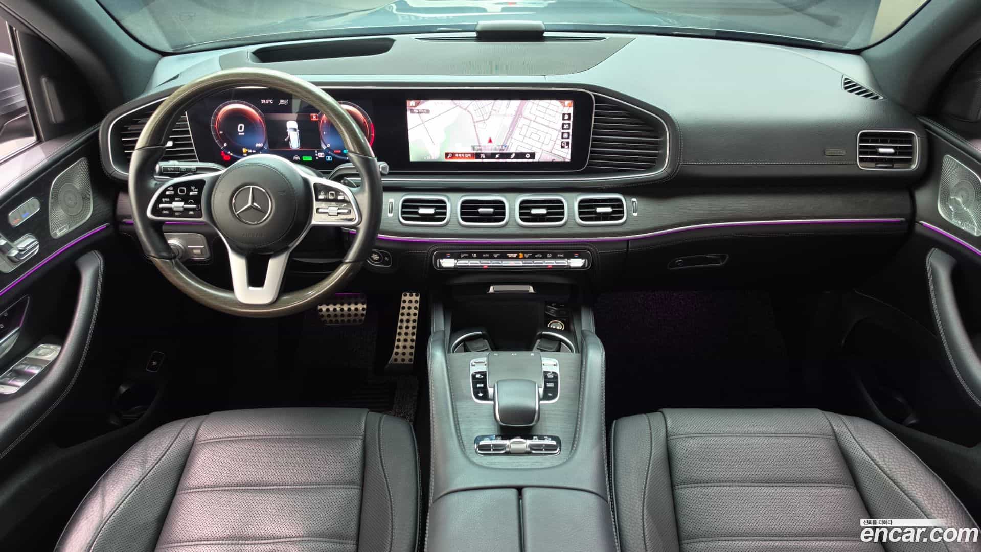 GLS-Class Mercedes-Benz 2021.9-INNER-007