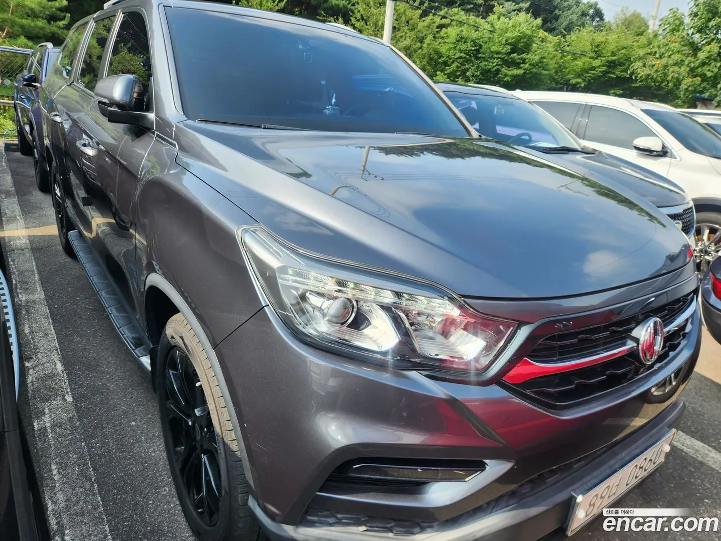 Main__Slider__Photo:Rexton KG Mobility 2020.8-1