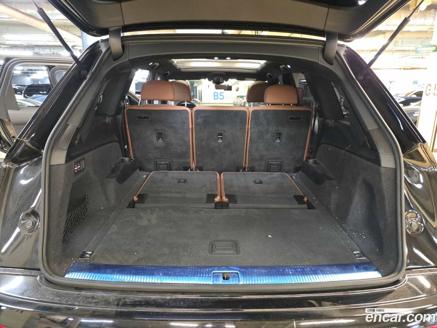 Q7 Audi 2021.6-OPTION-024