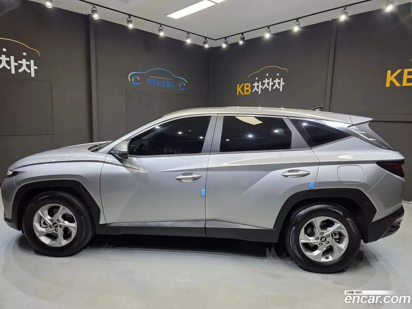 Tucson Hyundai 2023.3-OUTER-002
