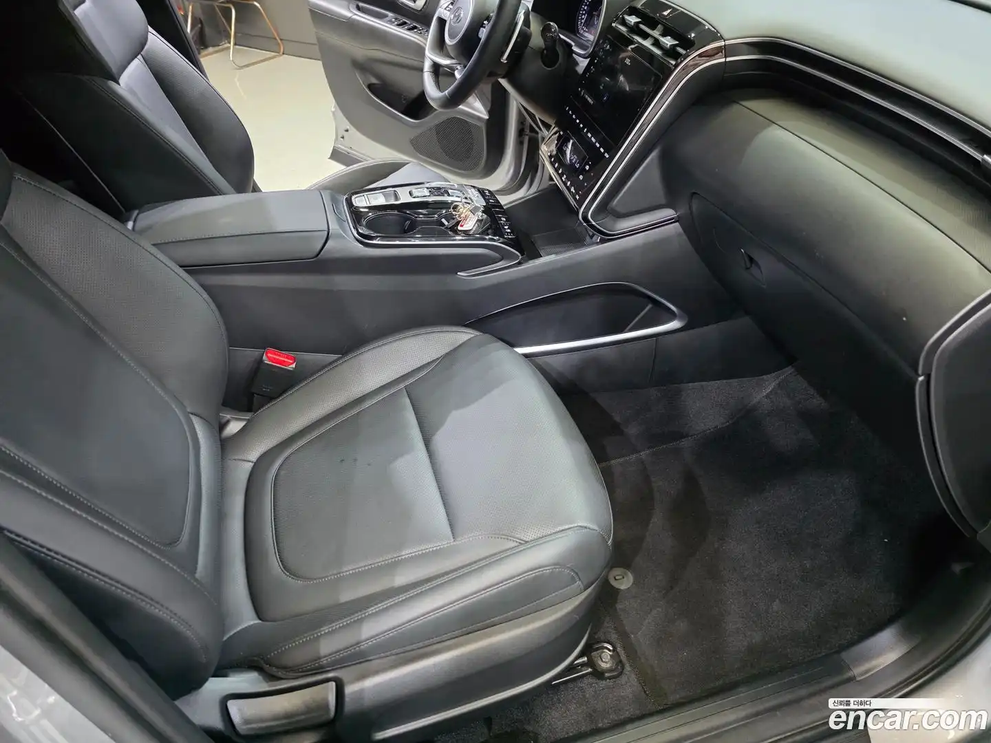 Tucson Hyundai 2023.3-INNER-010
