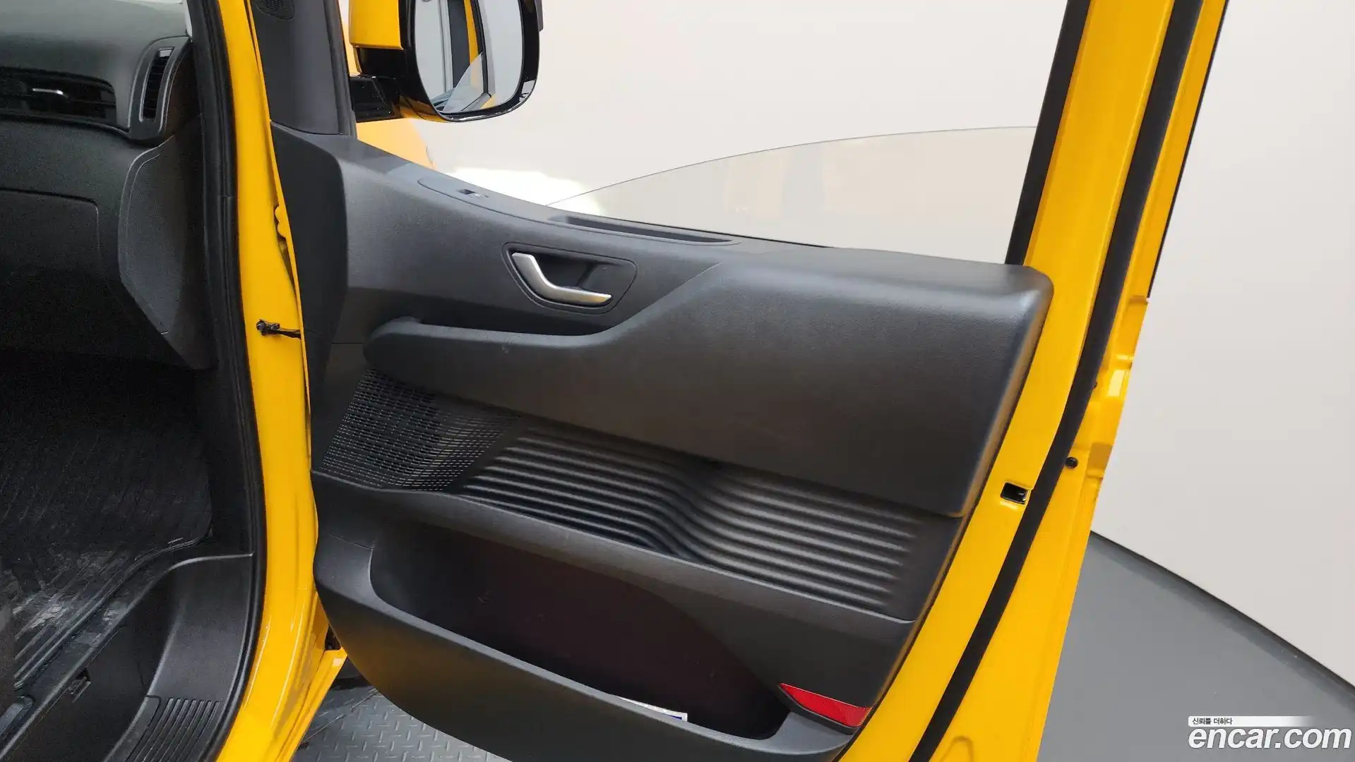 Staria Hyundai 2023.2-INNER-034