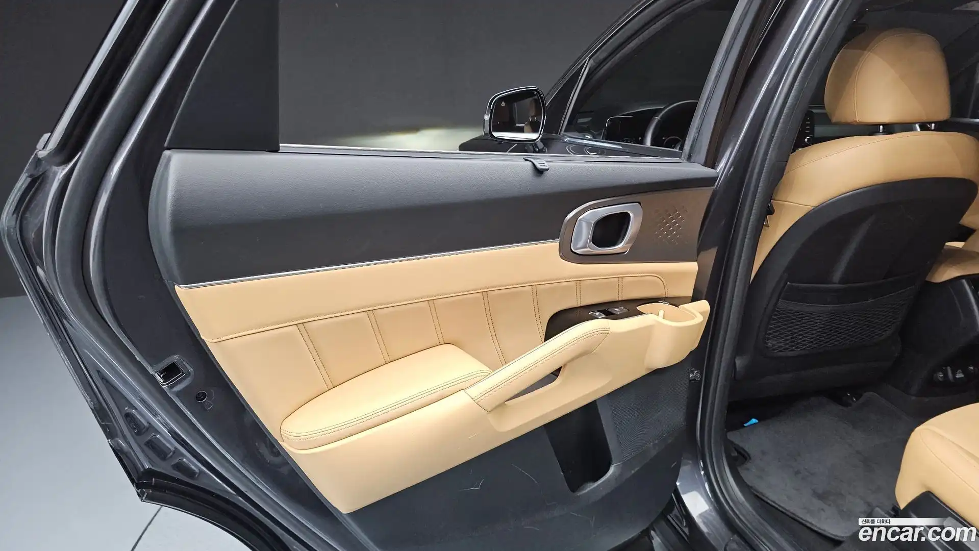 Sorento Kia 2021.4-INNER-035