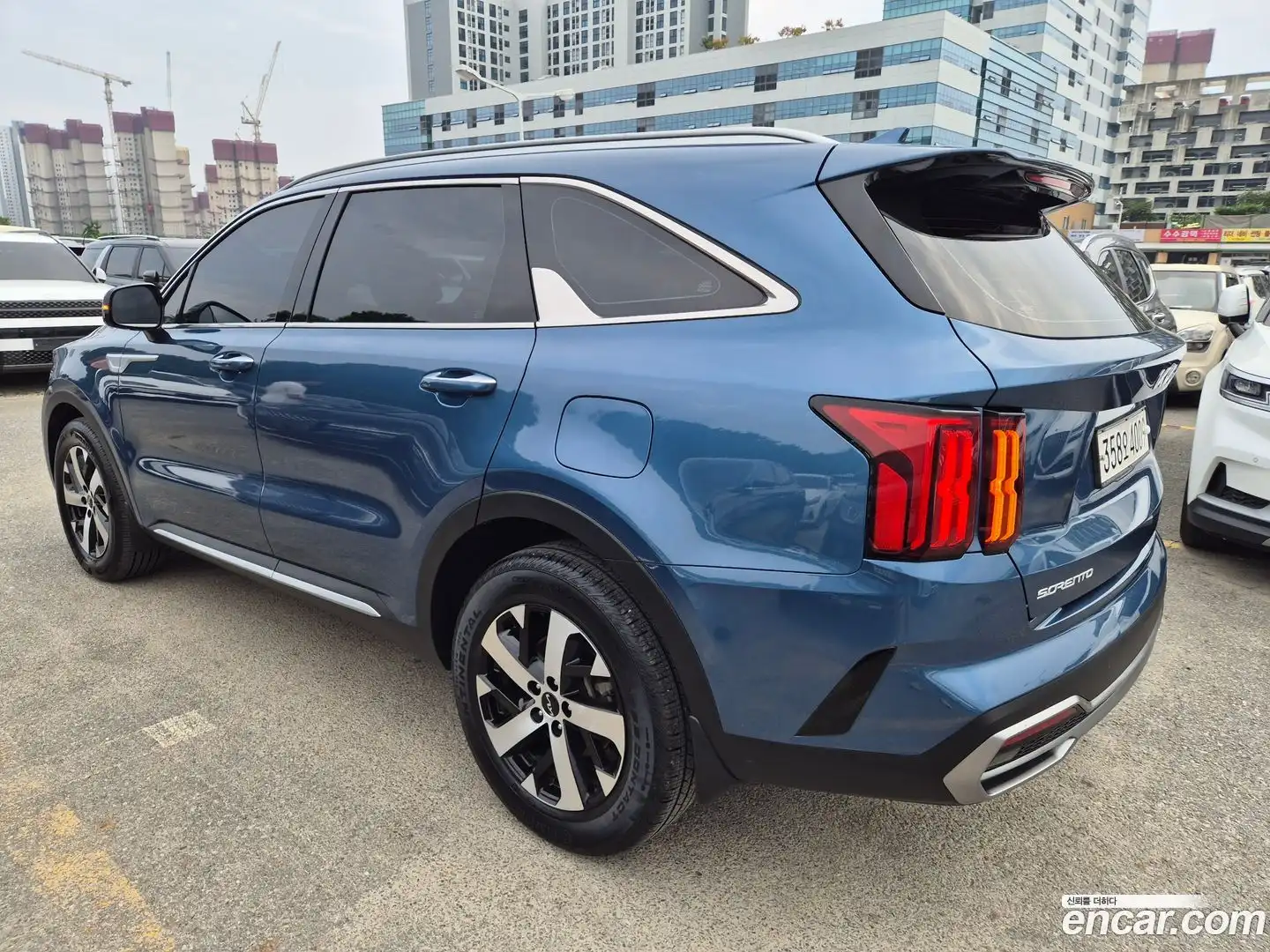 Sorento Kia 2023.6-OUTER-004