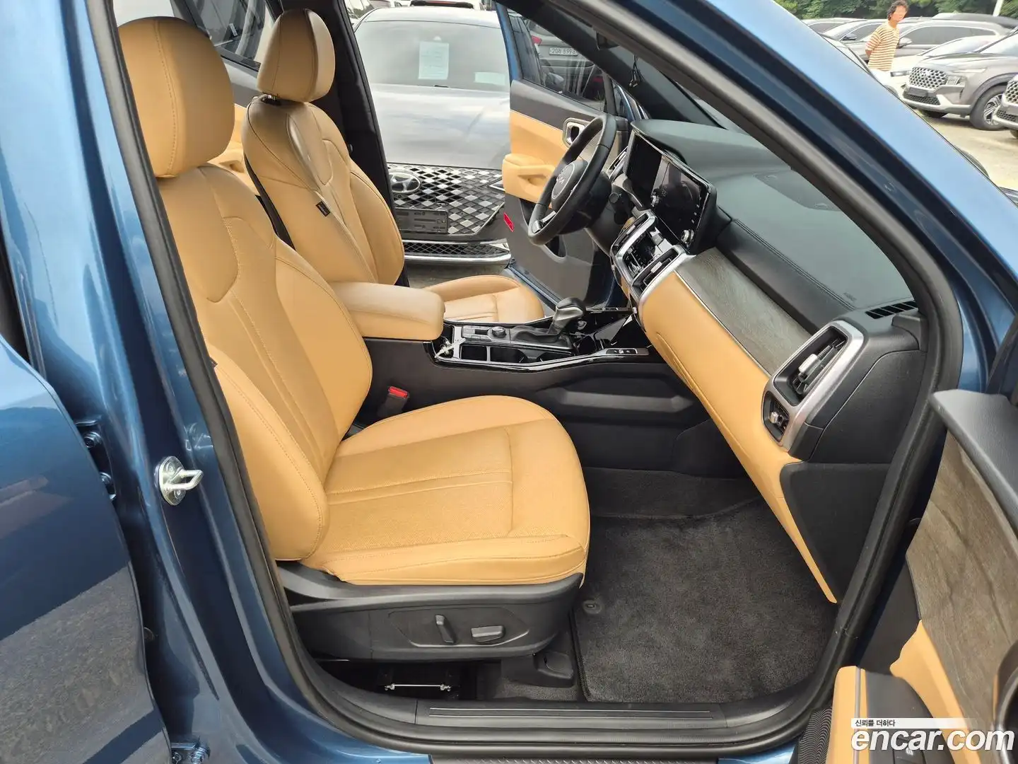 Sorento Kia 2023.6-INNER-009